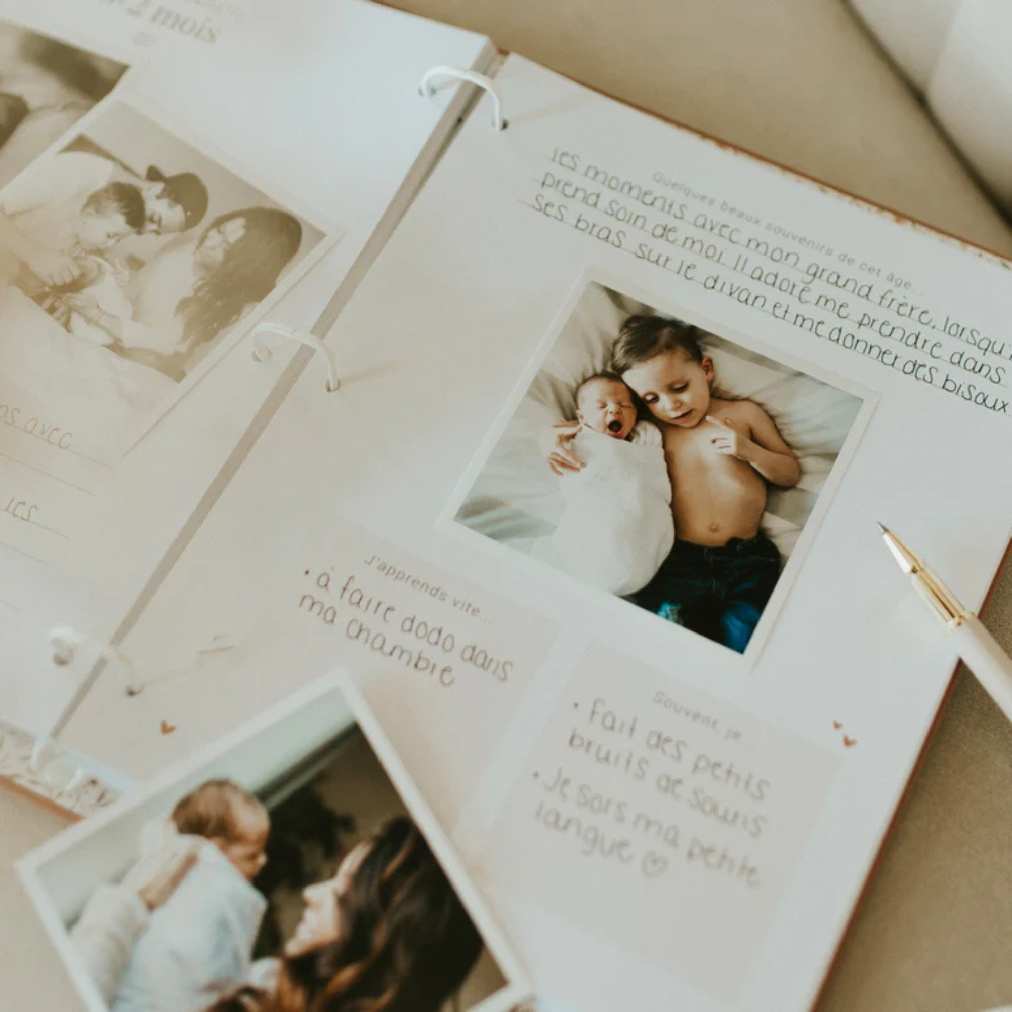 LE PETIT TABLEAU NOIR Baby Book (French)