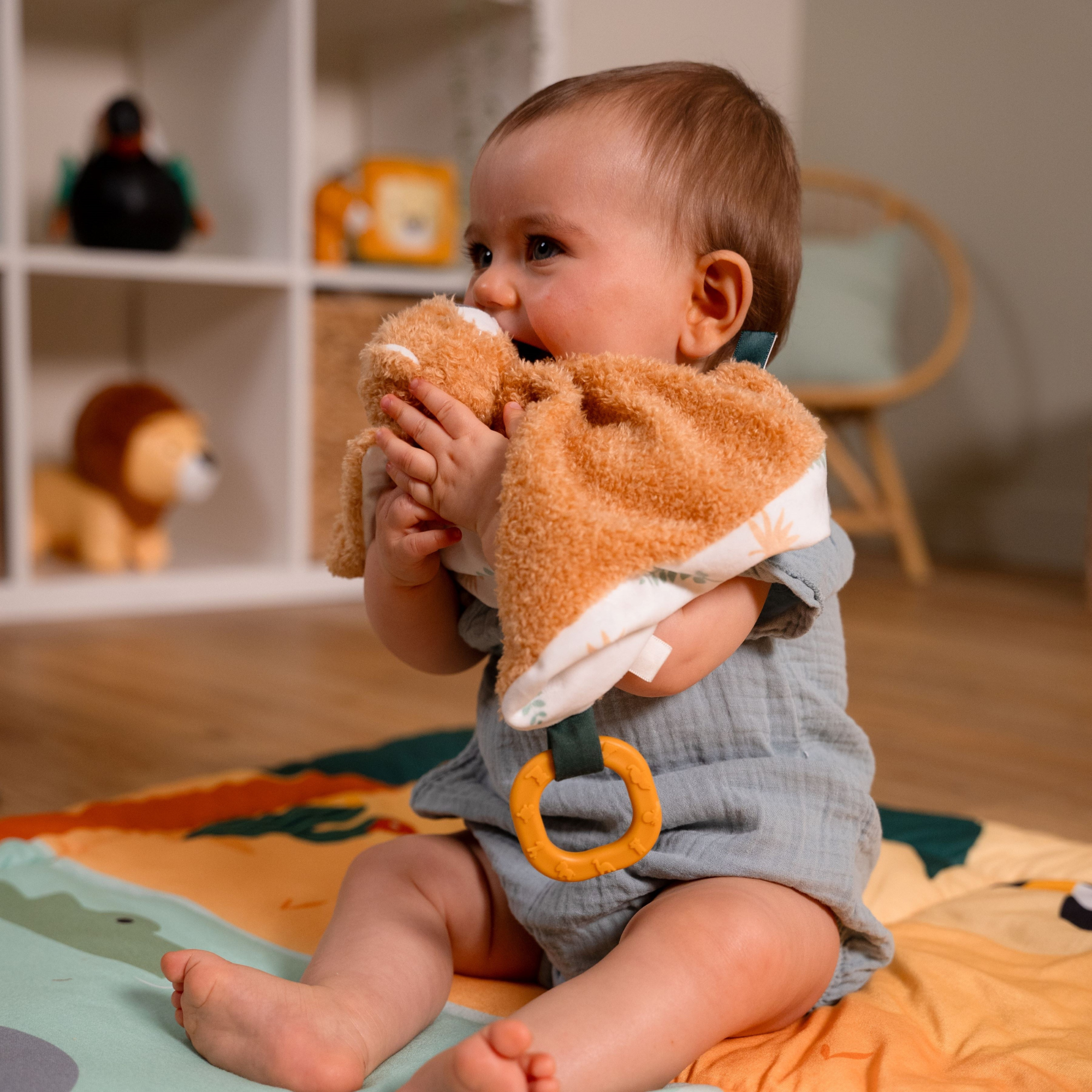LITTLE BIG FRIENDS Baby Comforter - Tim the Tiger