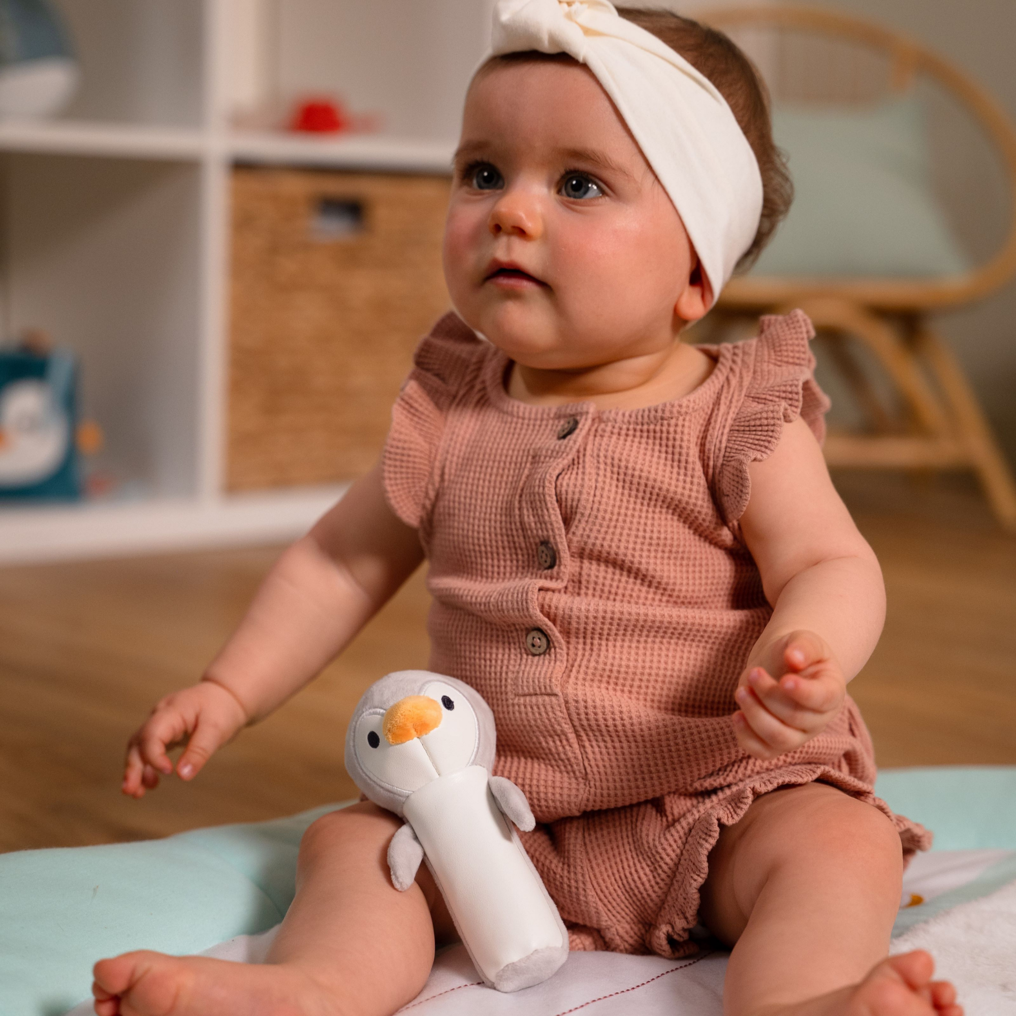 LITTLE BIG FRIENDS Squeaker Rattle - Martin the Penguin