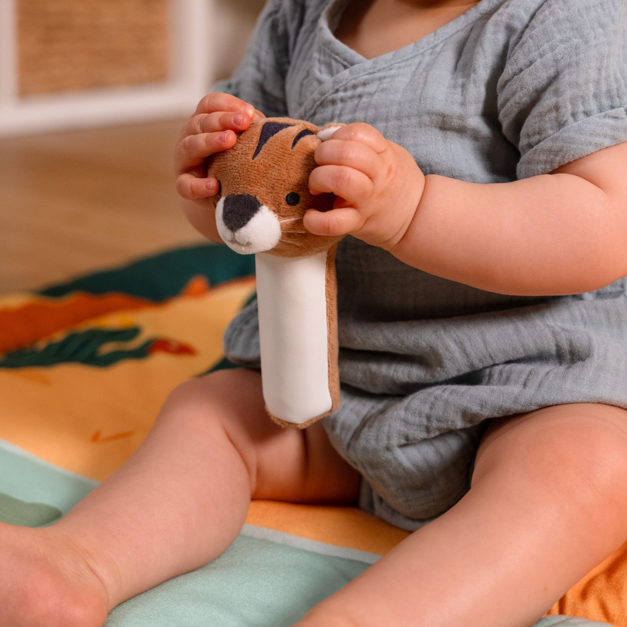 LITTLE BIG FRIENDS Squeaker Rattle - Tim the Tiger