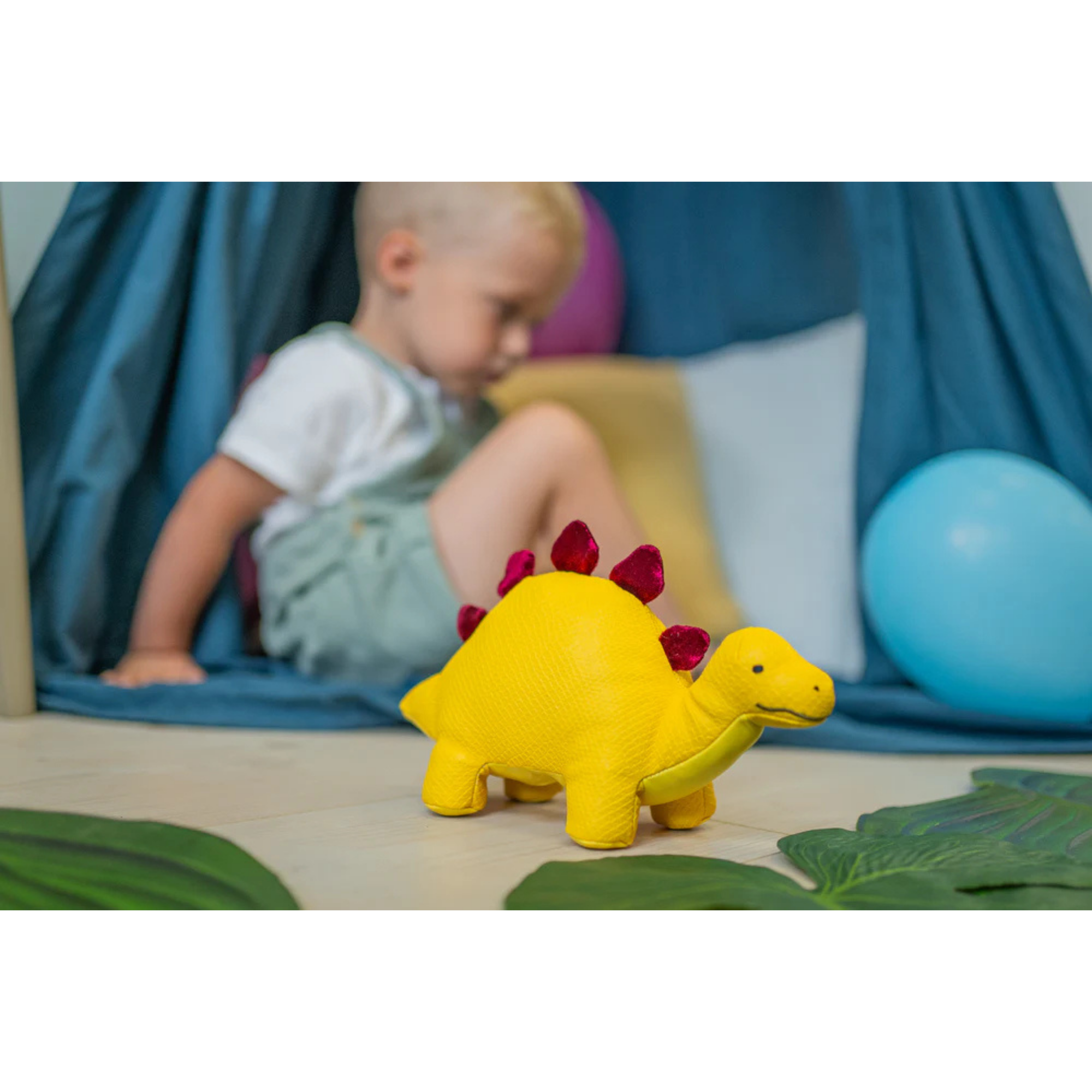 LITTLE BIG FRIENDS Steffy the Stegosaurus