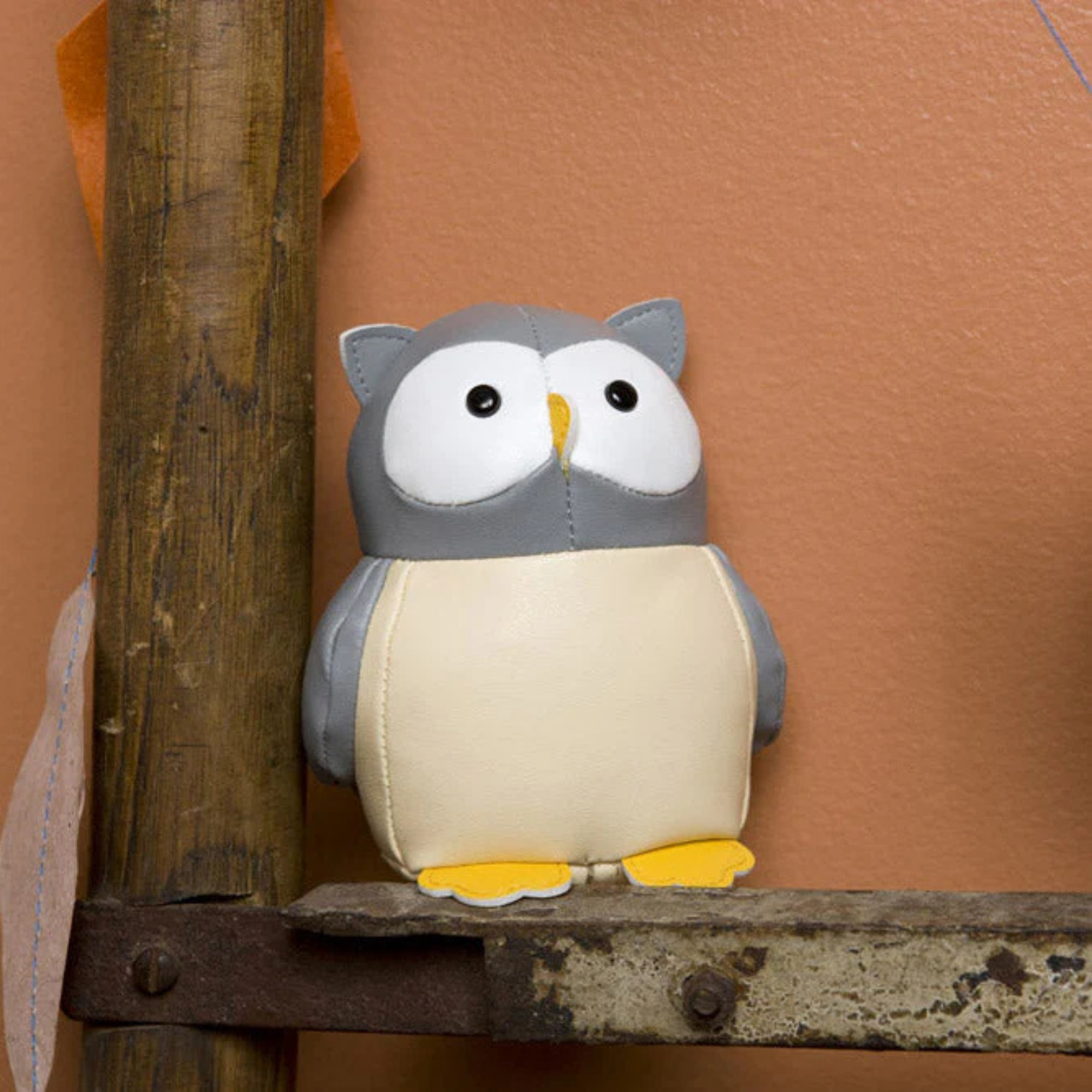 LITTLE BIG FRIENDS Tiny Friends Rattle - Colette the Owl