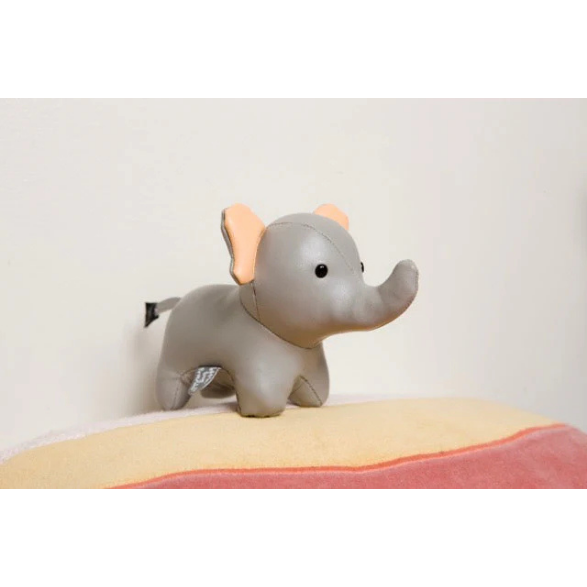 LITTLE BIG FRIENDS Tiny Friends Rattle - Vincent the Elephant