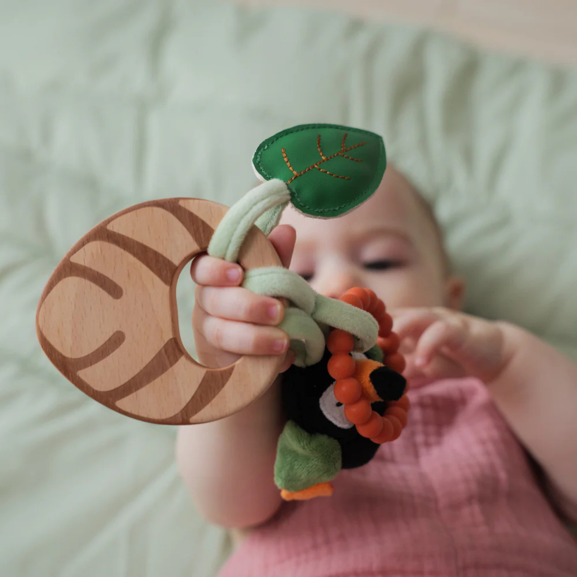 LITTLE BIG FRIENDS Wooden Rattle - Jungle