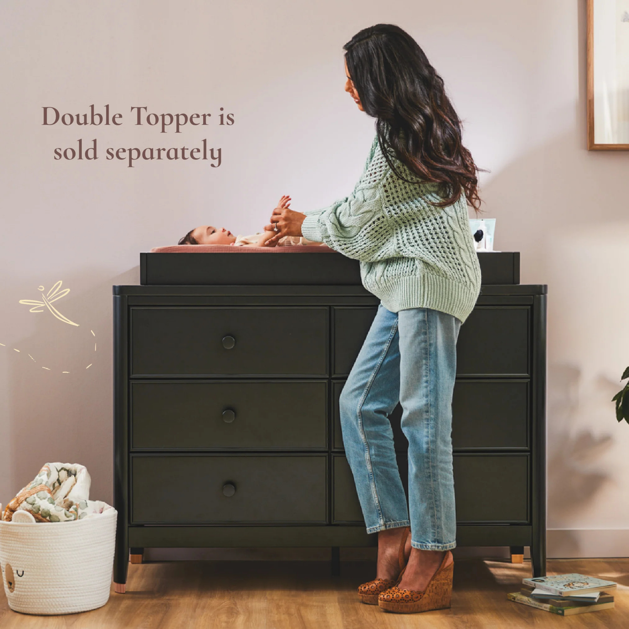 LITTLE SEEDS Aster 6-Drawer Nursery Dresser