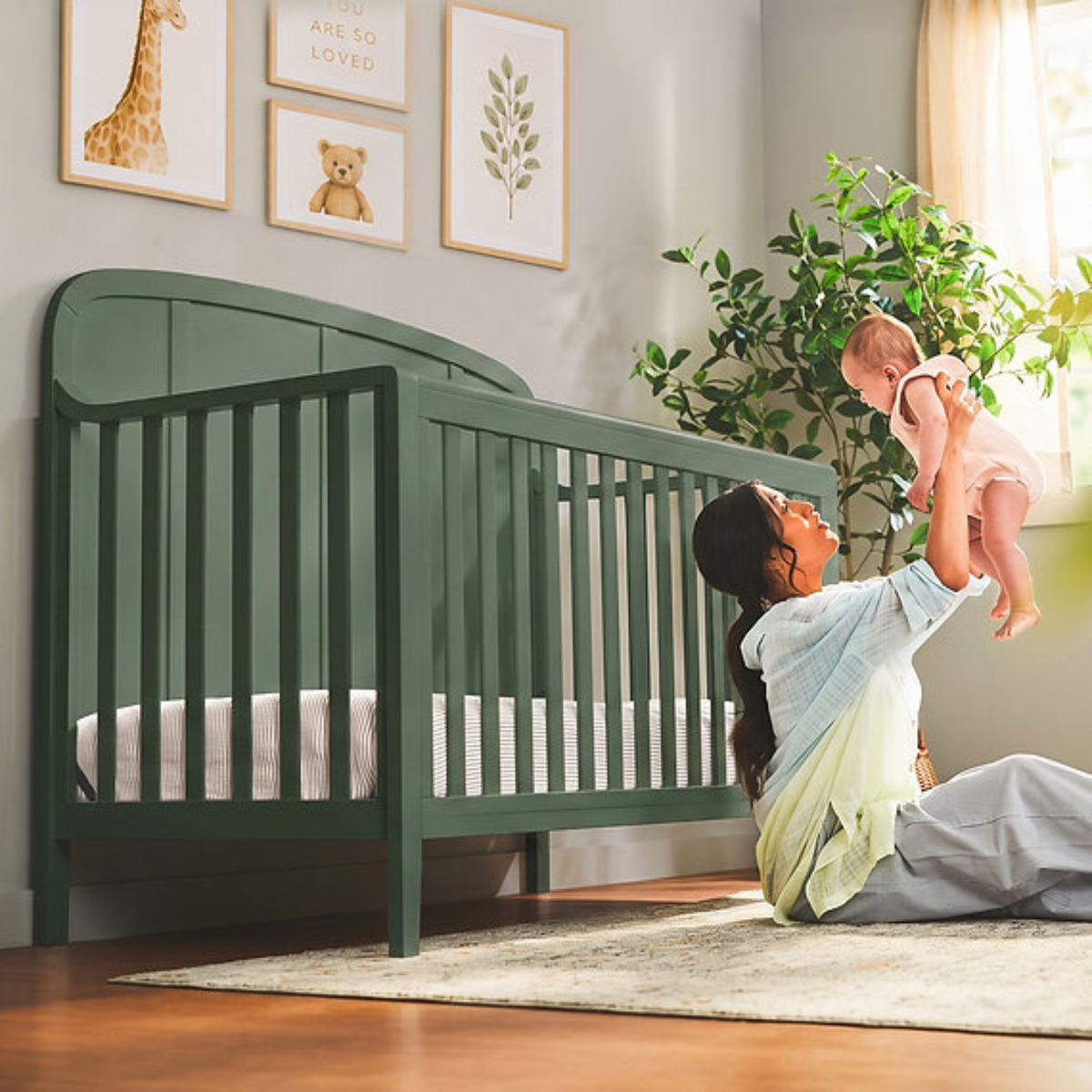 LITTLE SEEDS Briar 6-in-1 Convertible Crib