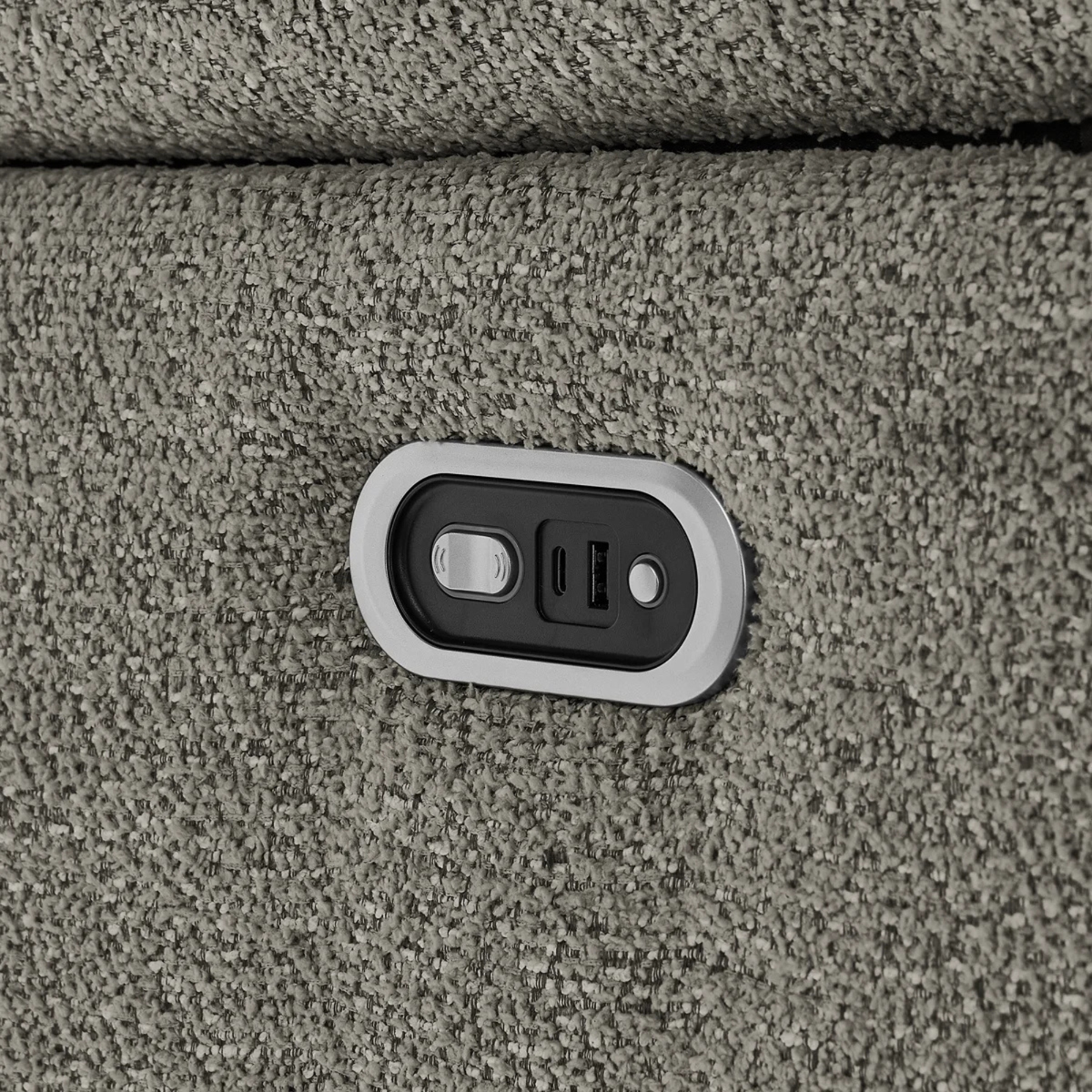LITTLE SEEDS Bellamy Power Recliner