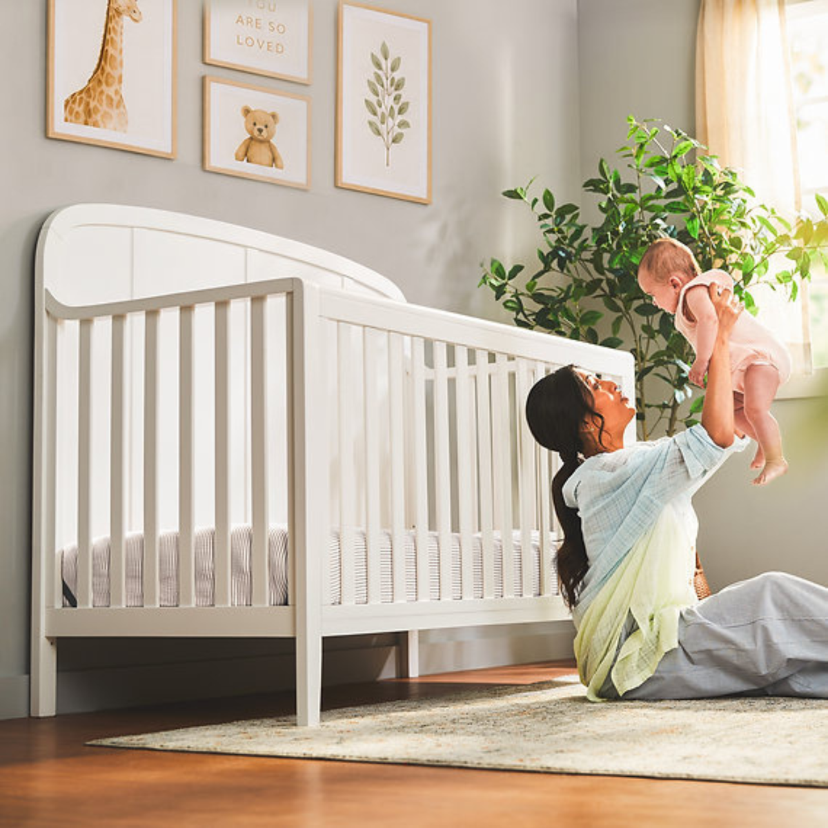 LITTLE SEEDS Briar 6-in-1 Convertible Crib