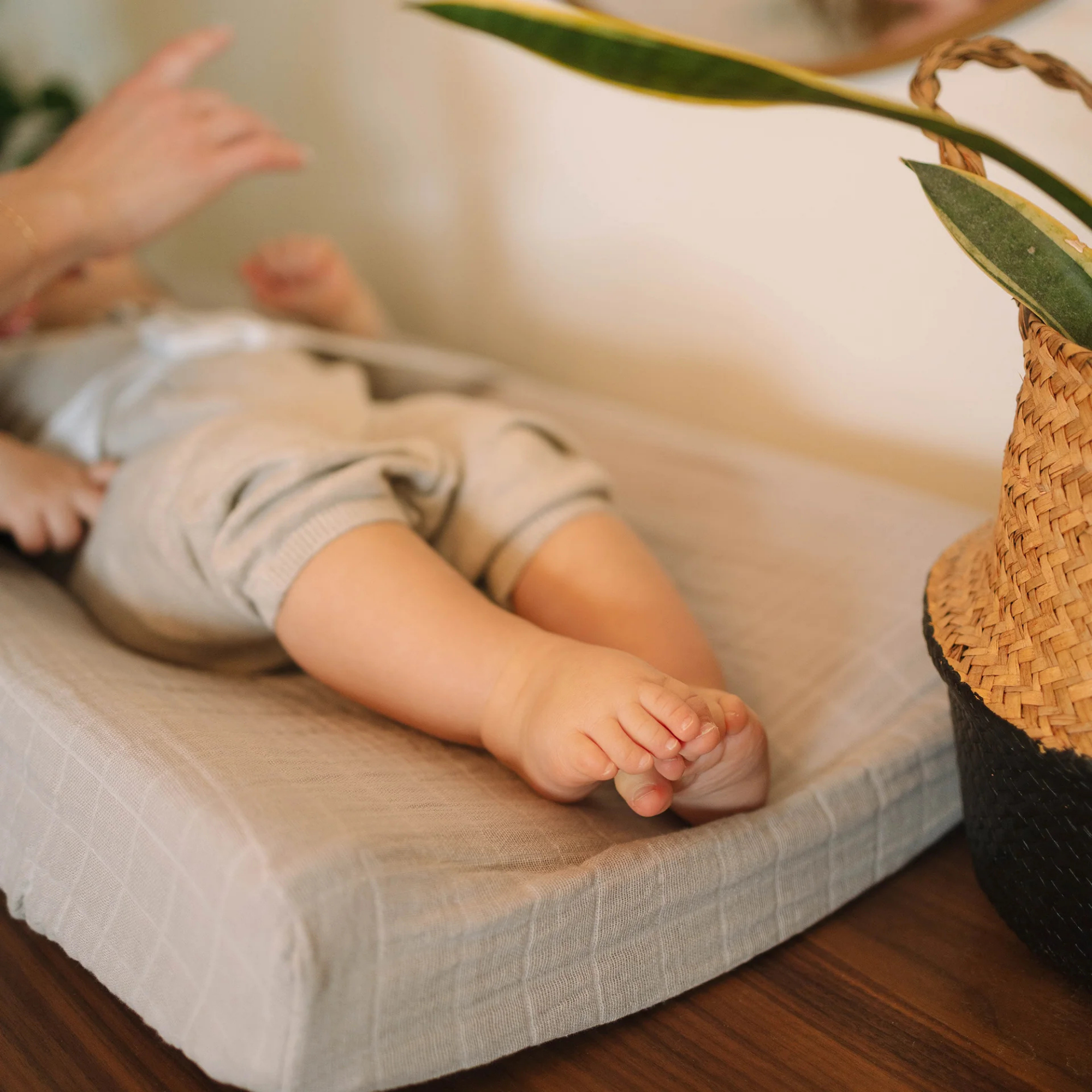 LITTLE UNICORN Cotton Muslin Changing Pad Cover