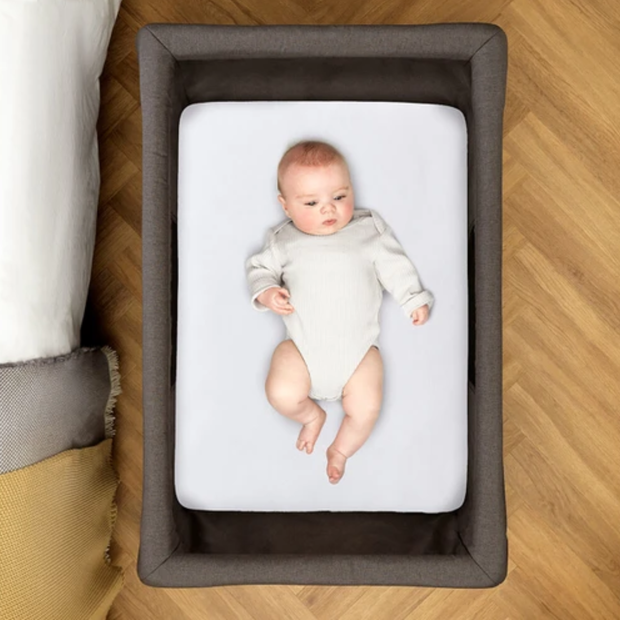 SILVER CROSS Slumber Fitted Sheet - Newborn