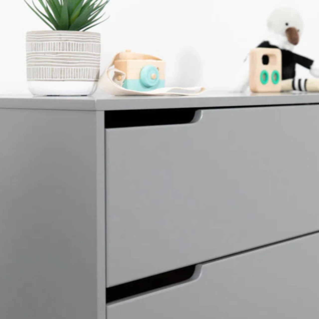 Babyletto hudson sales 6 drawer dresser