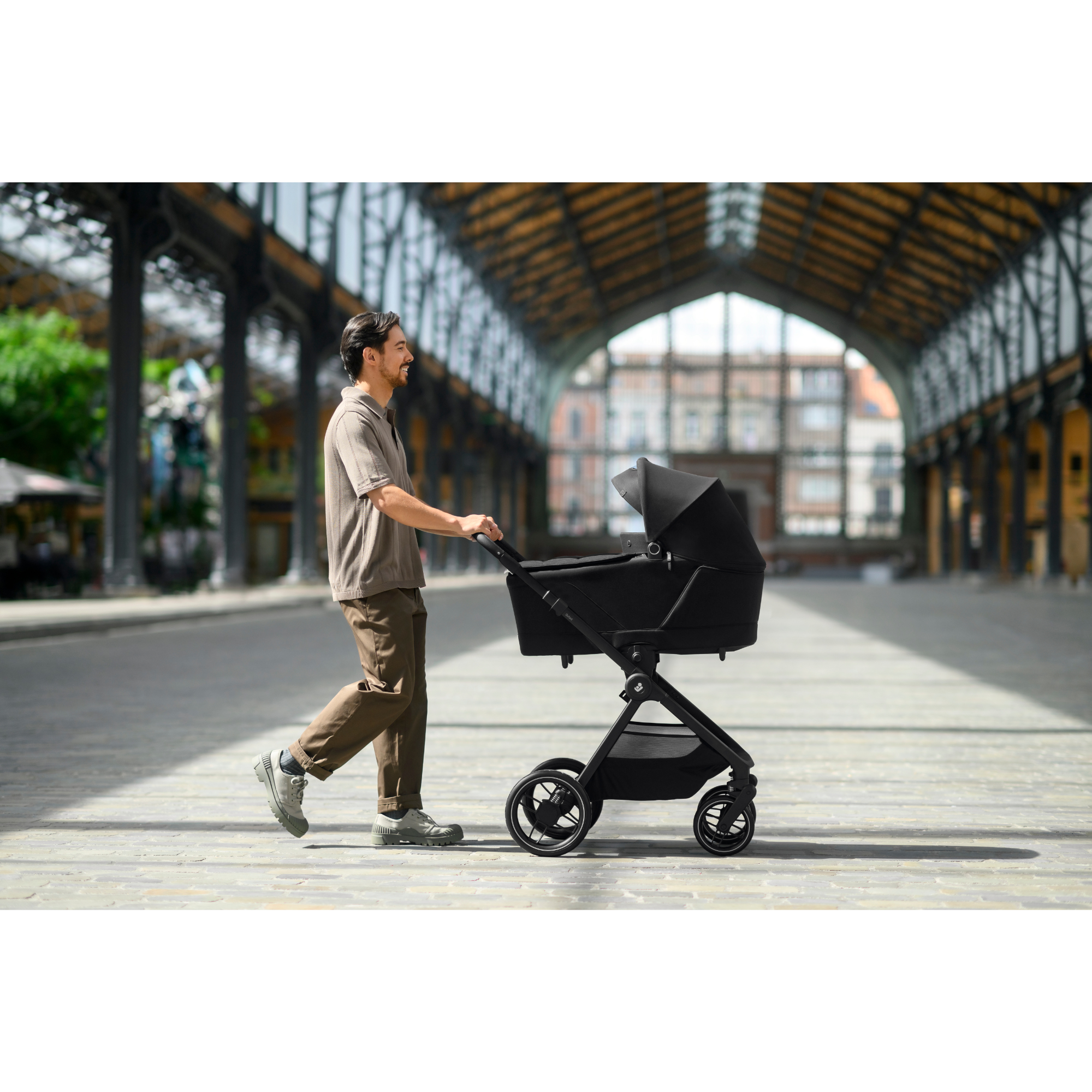 MAXI COSI Oria Bassinet Carry Cot - Twillic Black