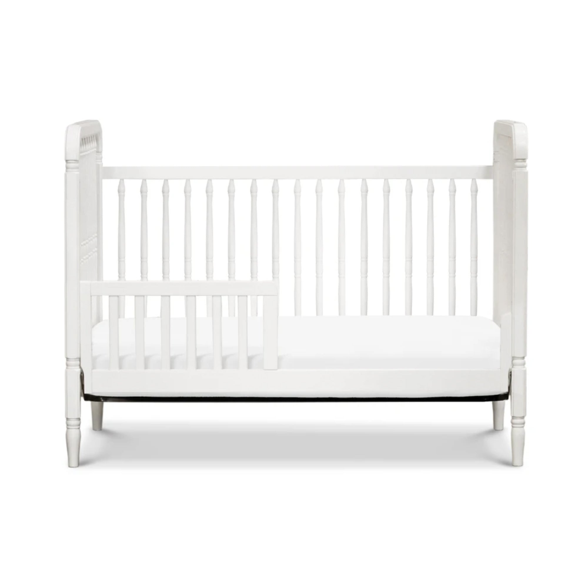 Lit bébé convertible 3 en 1 Liberty Namesake avec kit de conversion pour lit d'enfant