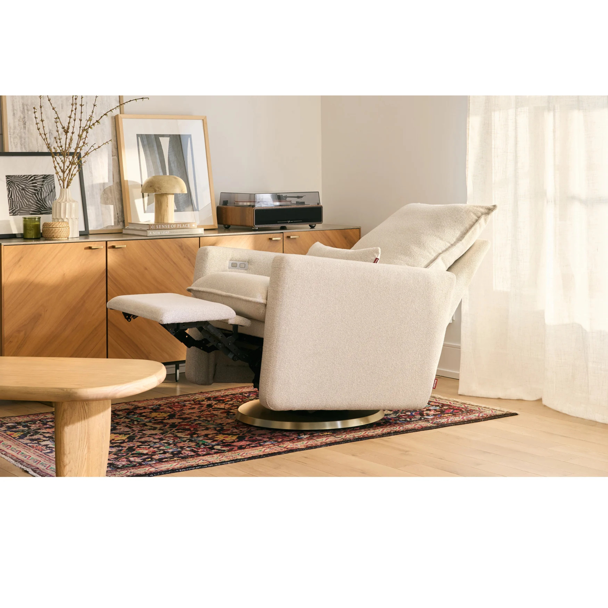 MONTE DESIGN Motorized Cortina Glider Recliner