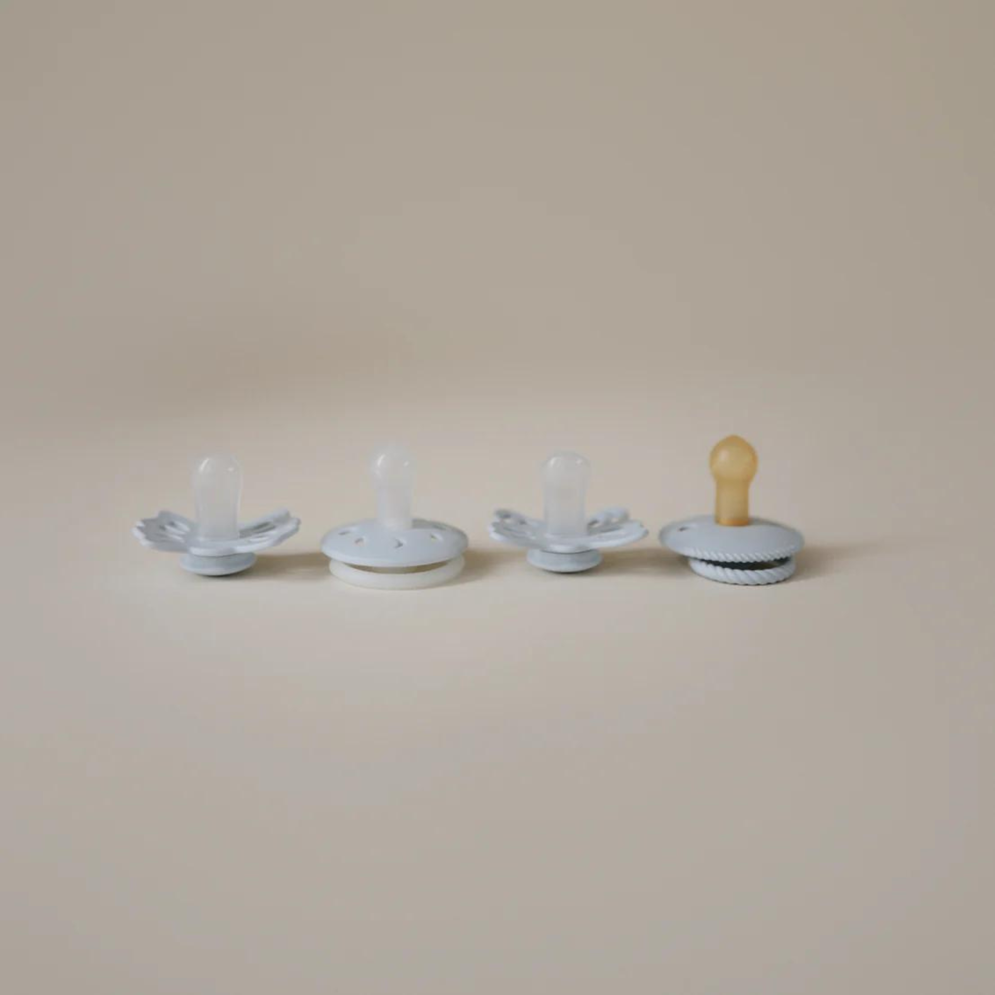 MUSHIE Frigg, la première tétine de bébé, Moonlight Sailing