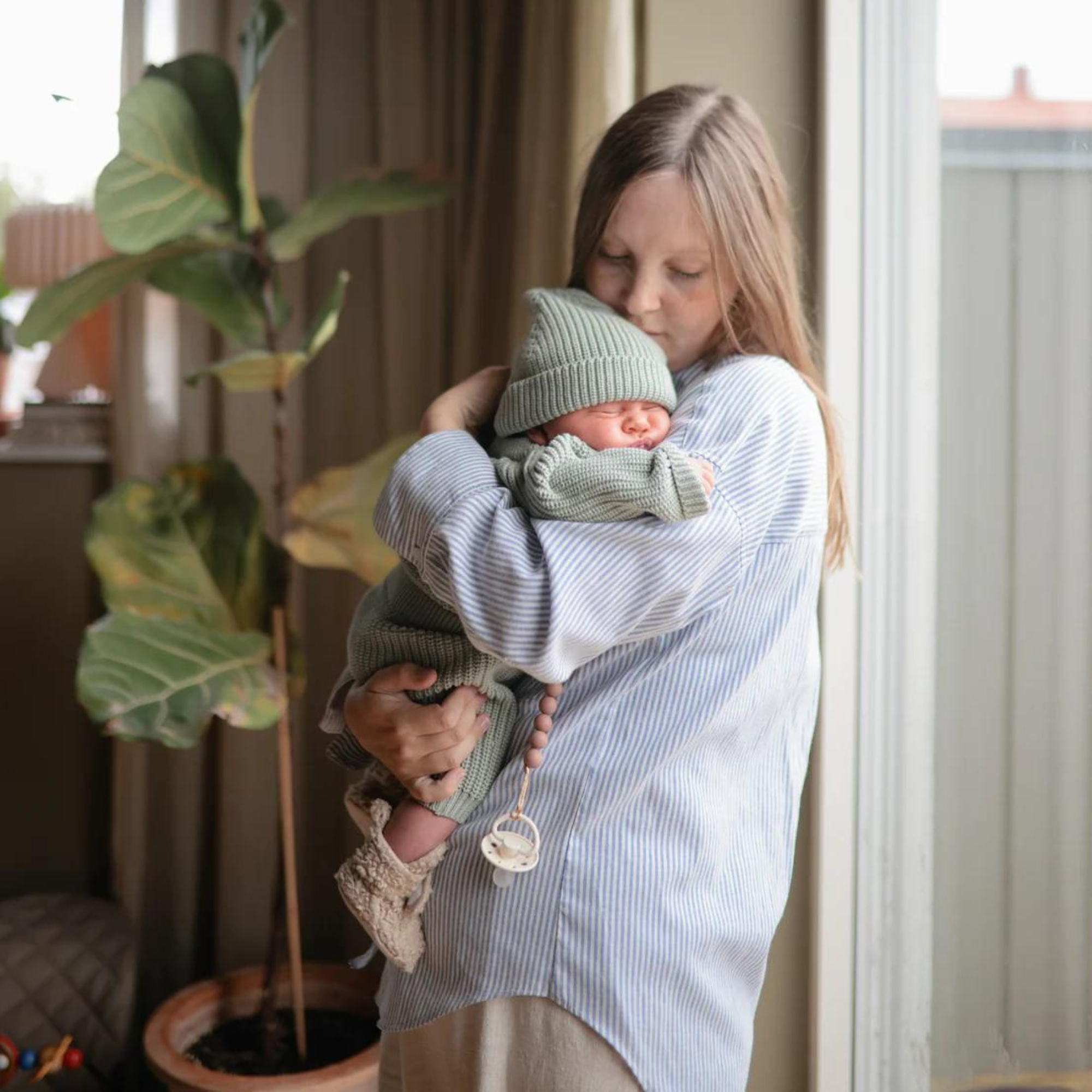 MUSHIE Frigg, la première tétine de bébé, Moonlight Sailing