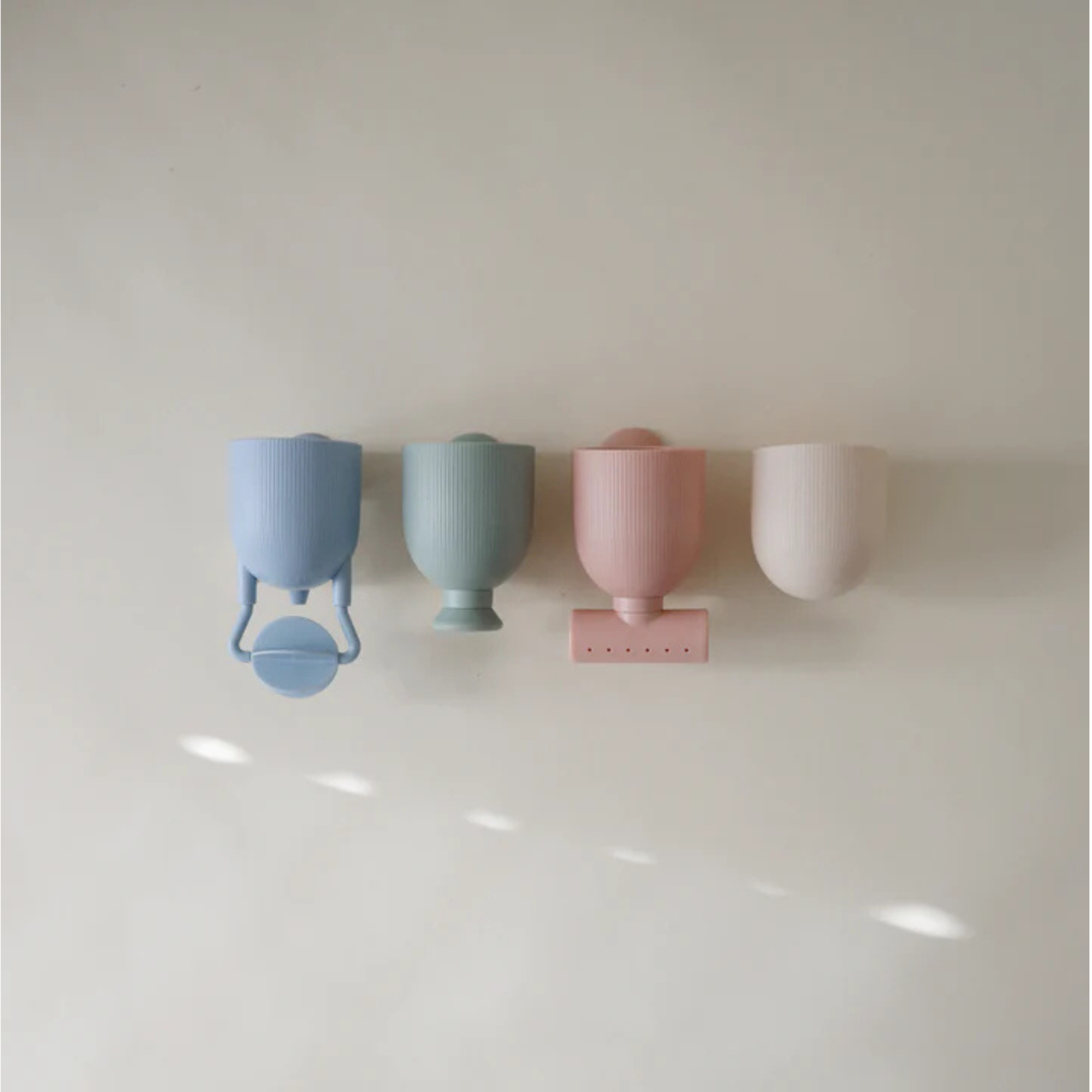 MUSHIE Pour and Play Bath Set