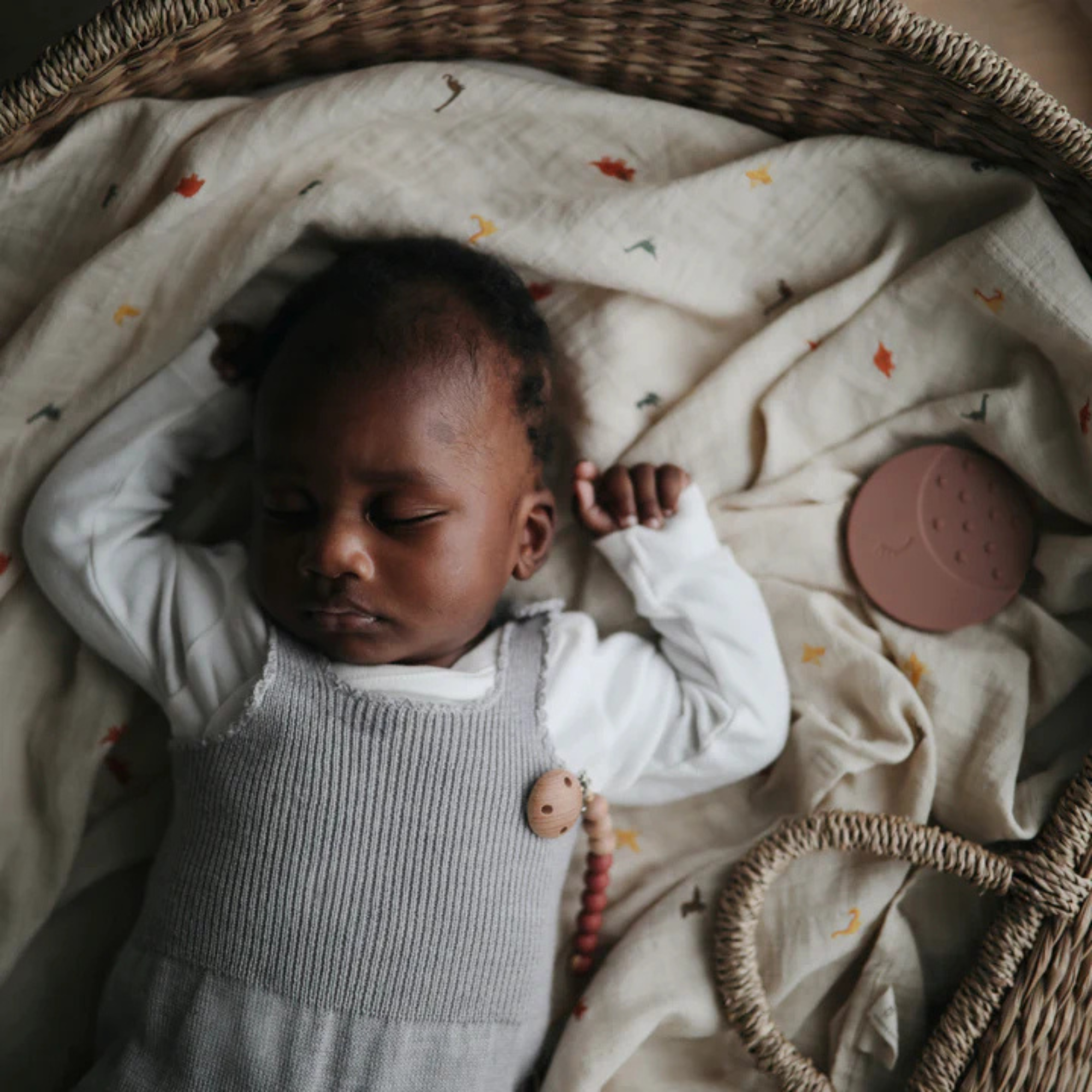 MUSHIE Muslin Swaddle Blanket Organic Cotton - Dinosaurs