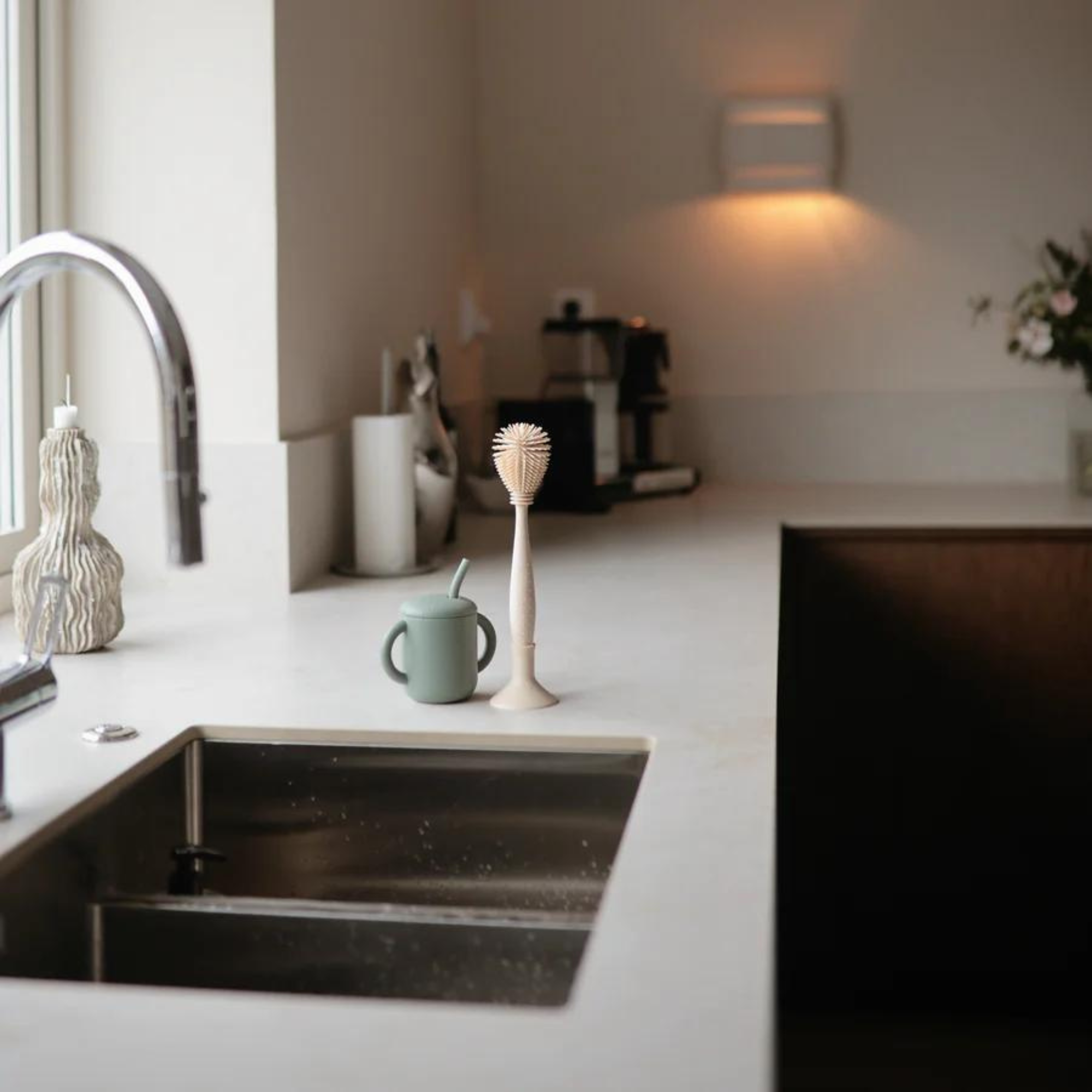 MUSHIE Silicone Baby Bottle Brush