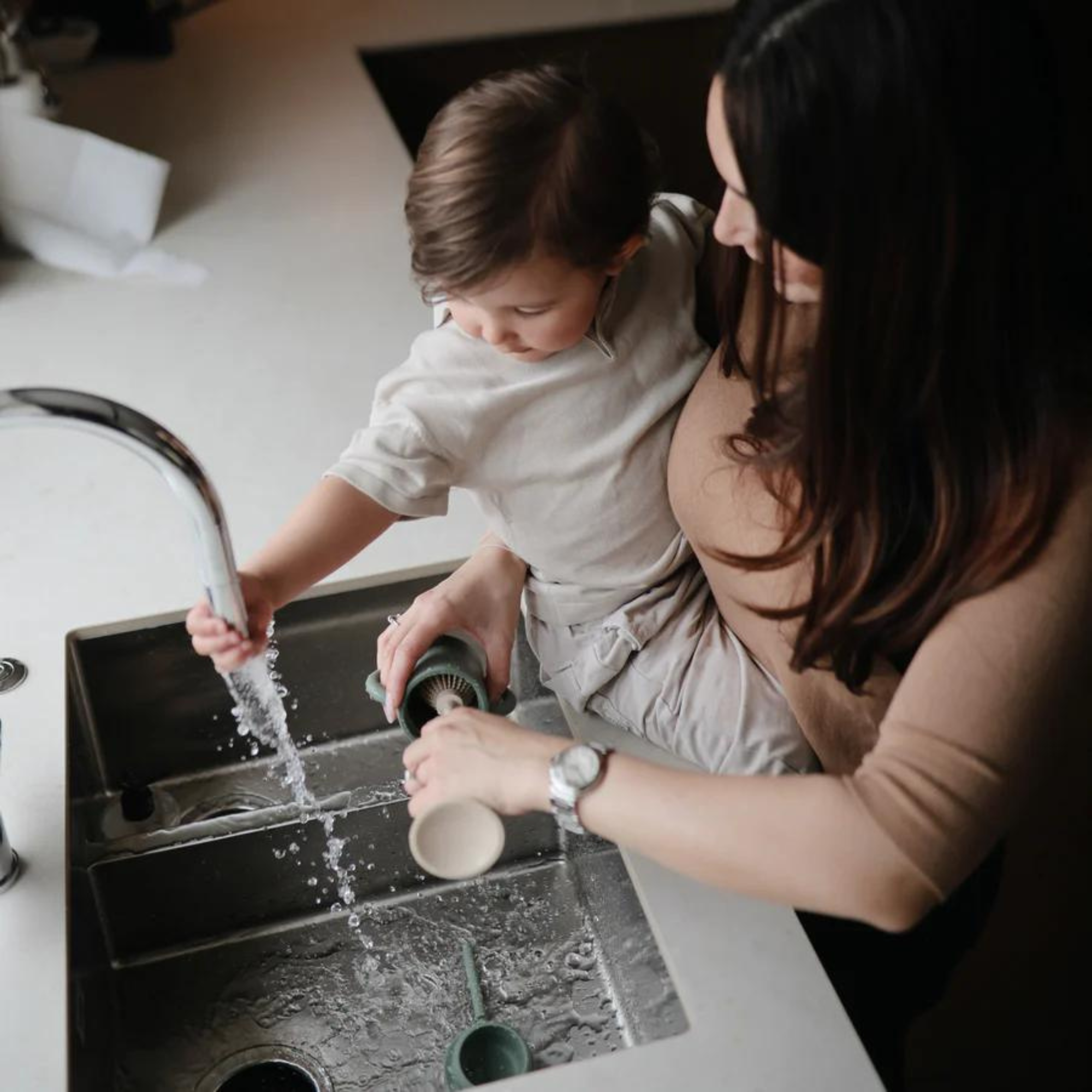 MUSHIE Silicone Baby Bottle Brush