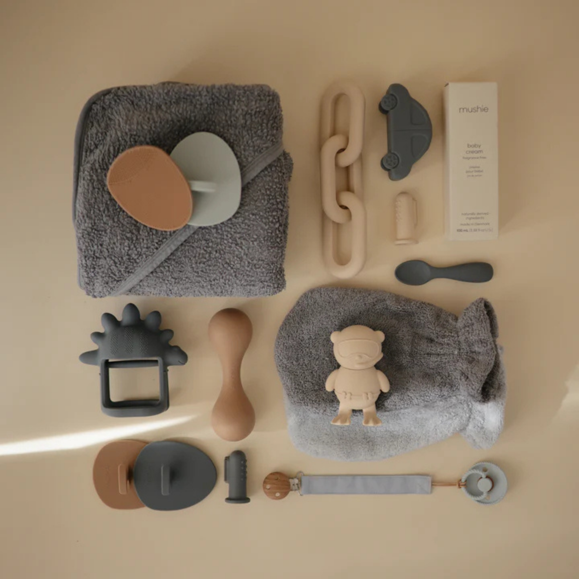 MUSHIE Cradle Cap Brush (2-Pack)