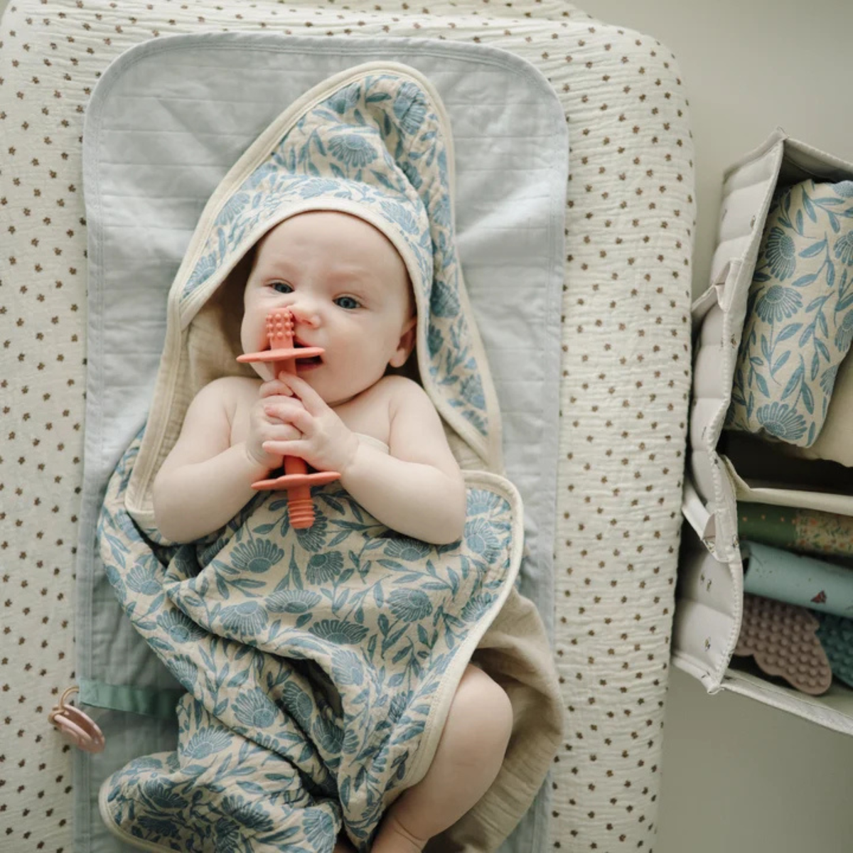 MUSHIE Diaper Caddy