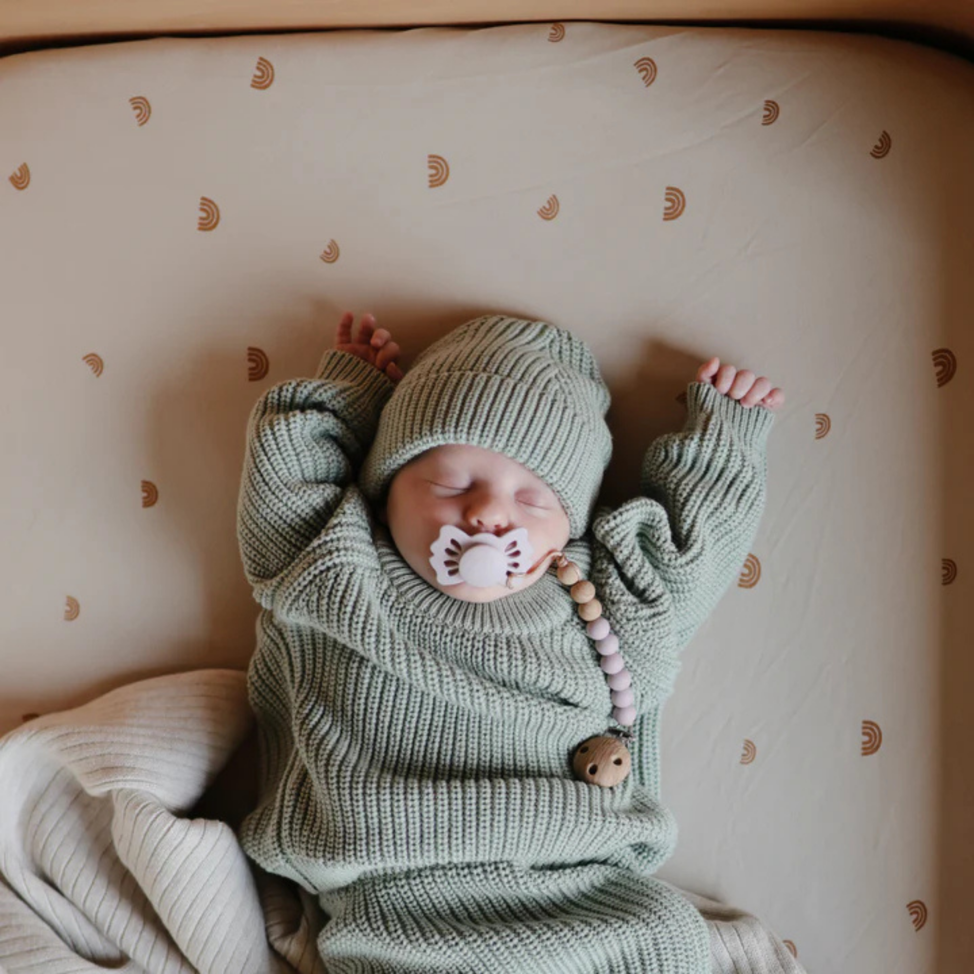 MUSHIE Stretchy Crib Sheet