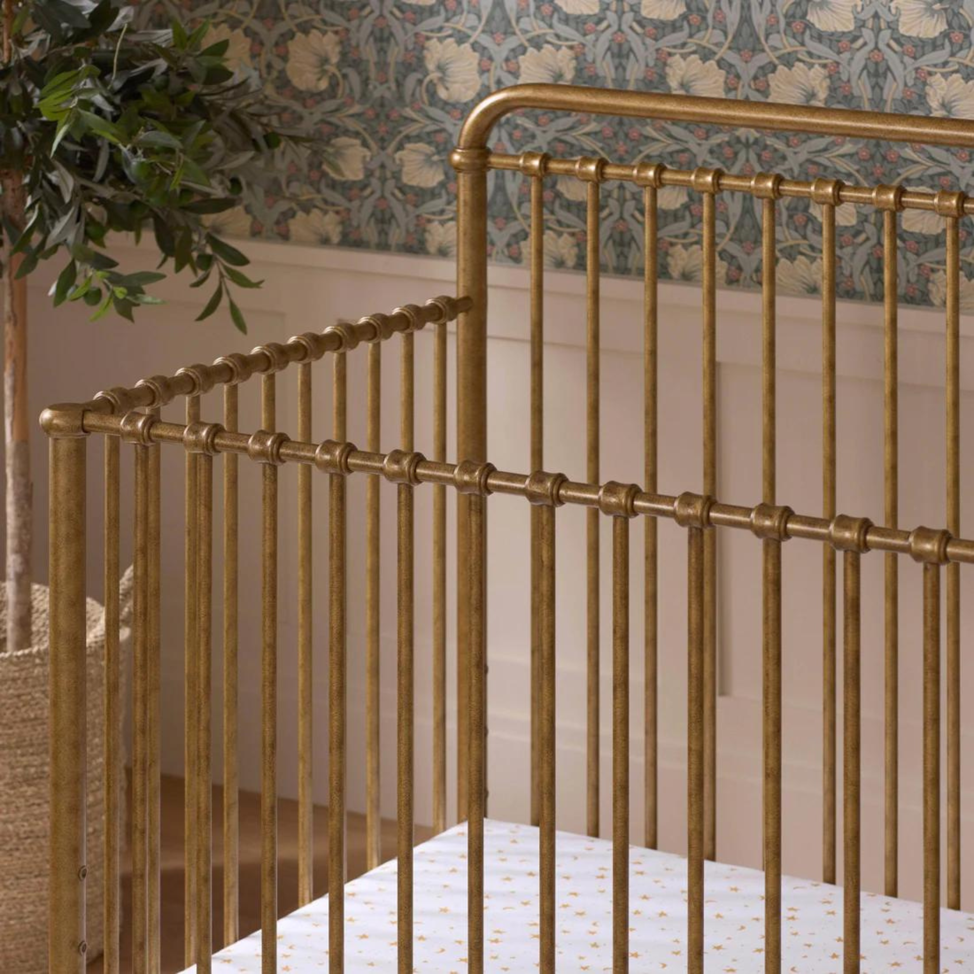 NAMESAKE Winston 4-in-1 Convertible Crib