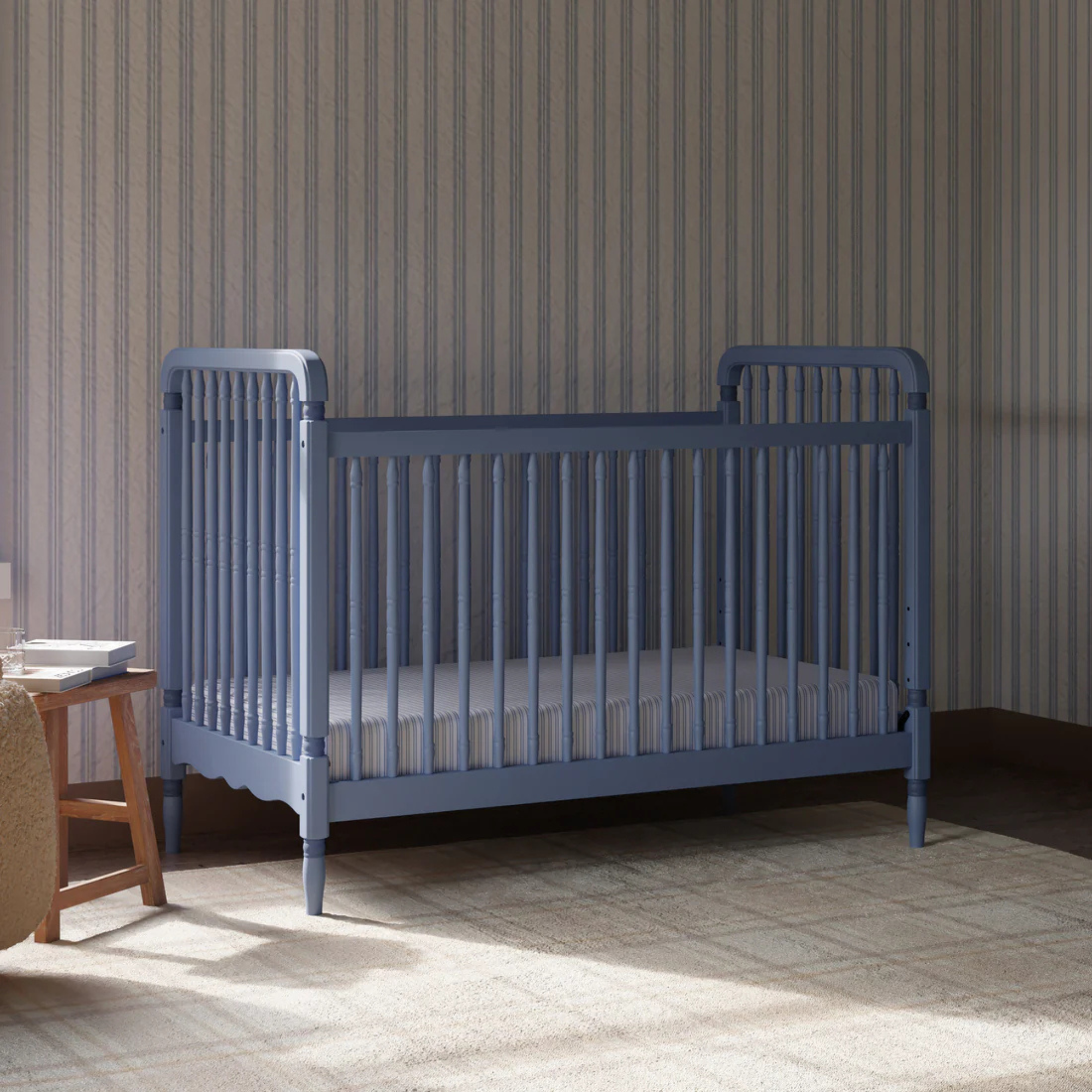 Lit bébé convertible 3 en 1 Liberty Namesake avec kit de conversion pour lit d'enfant