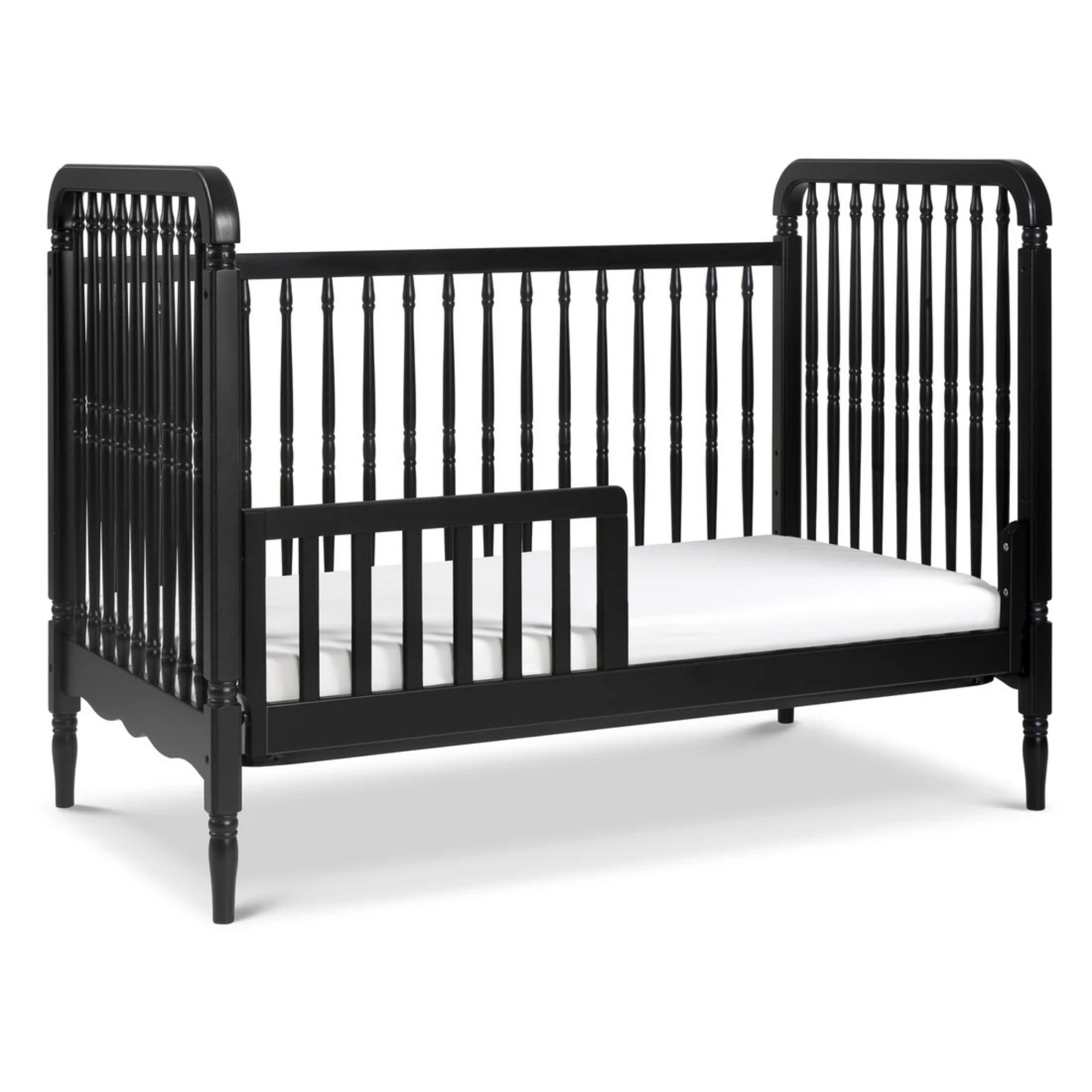 Lit bébé convertible 3 en 1 Liberty Namesake avec kit de conversion pour lit d'enfant