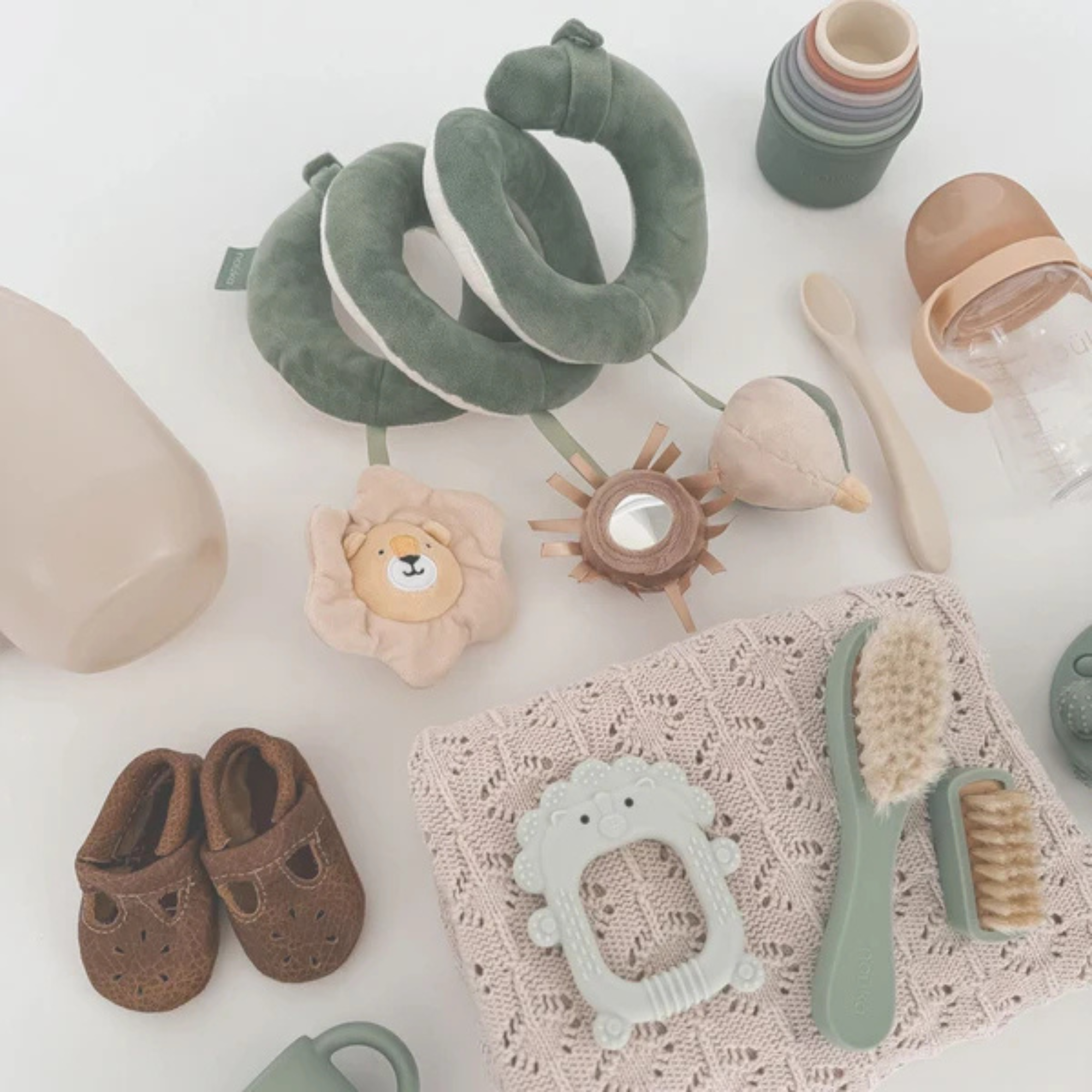 NOÜKA Silicone Teether Toy