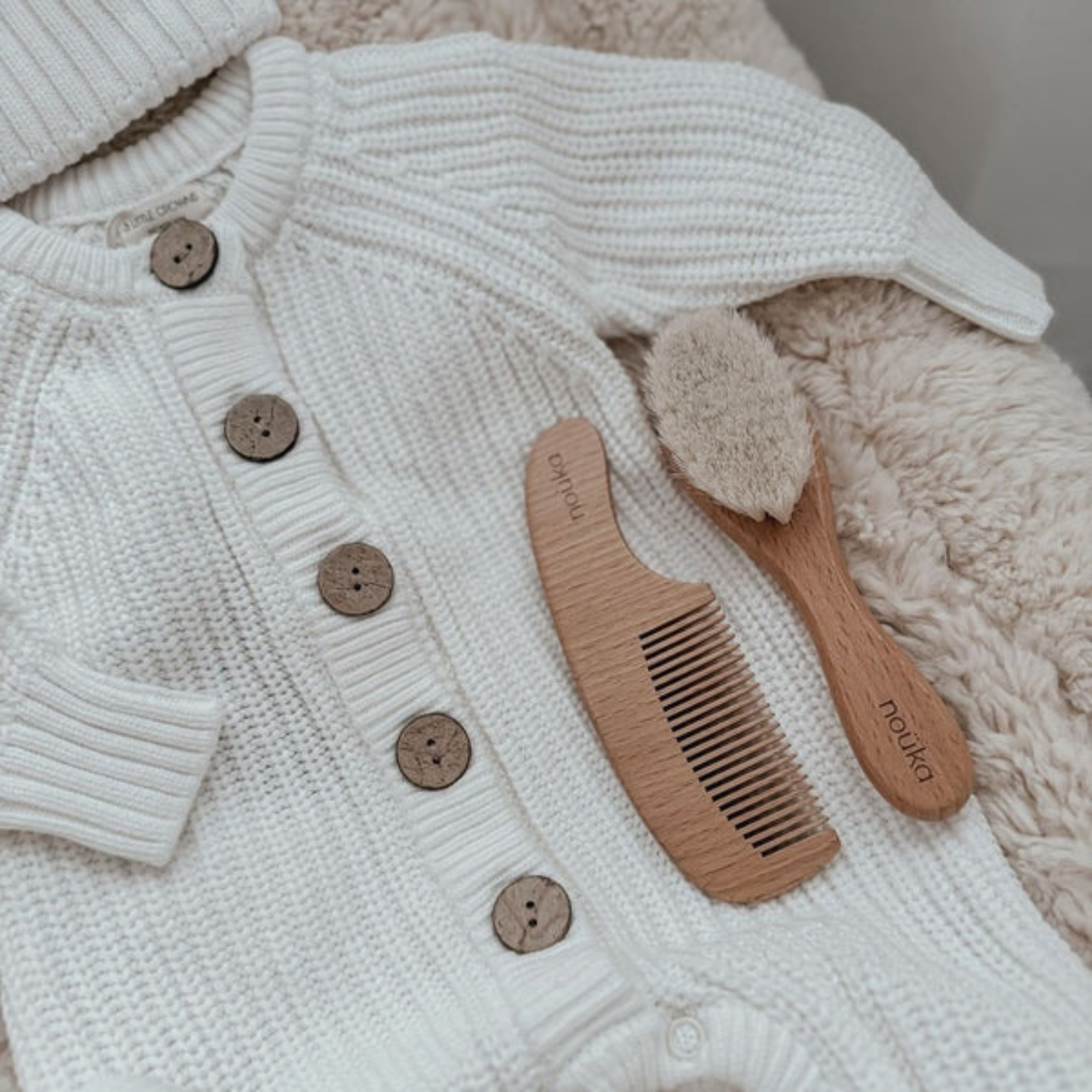 Ensemble brosse et peigne en bois NOÜKA