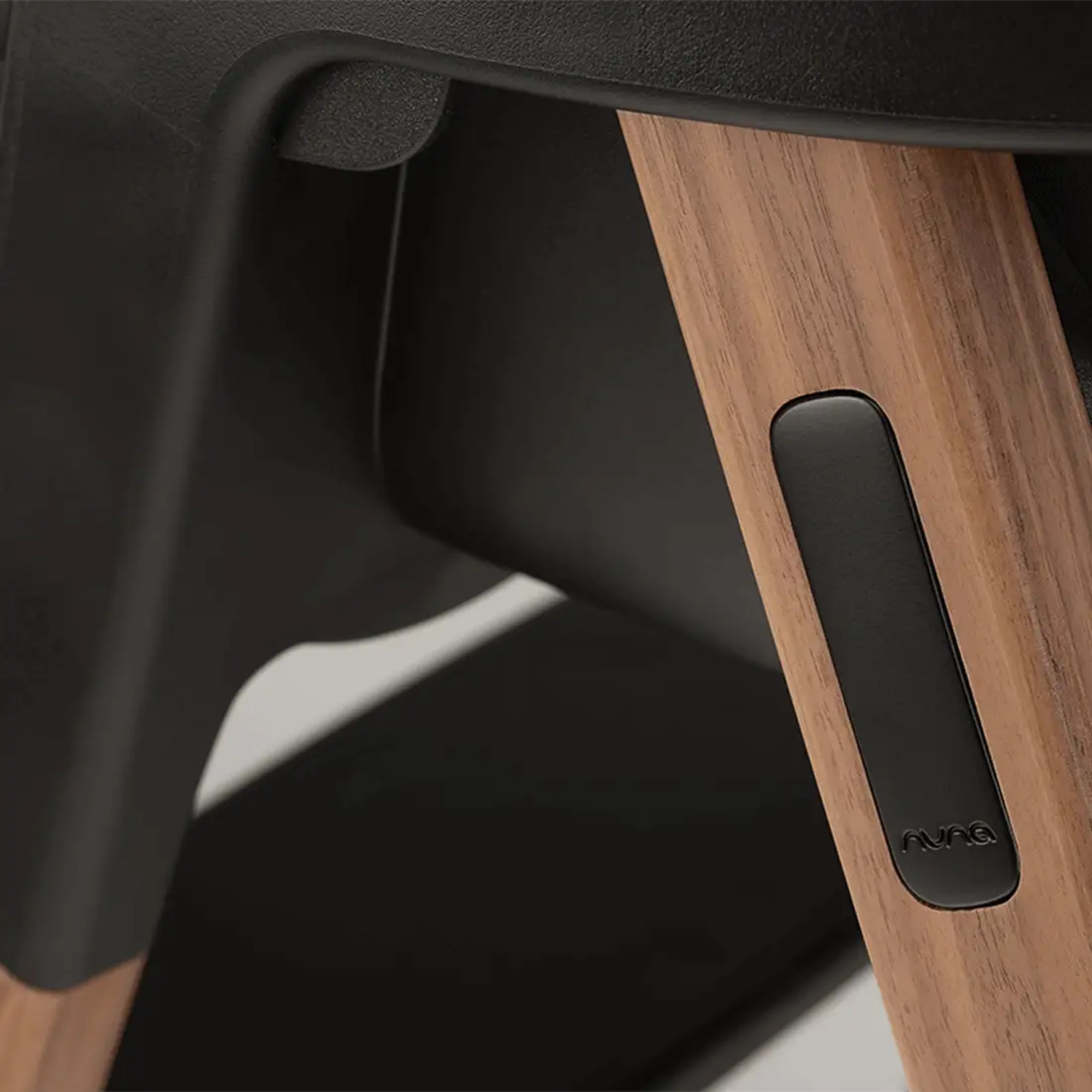 NUNA BRYN High Chair - Sanderson