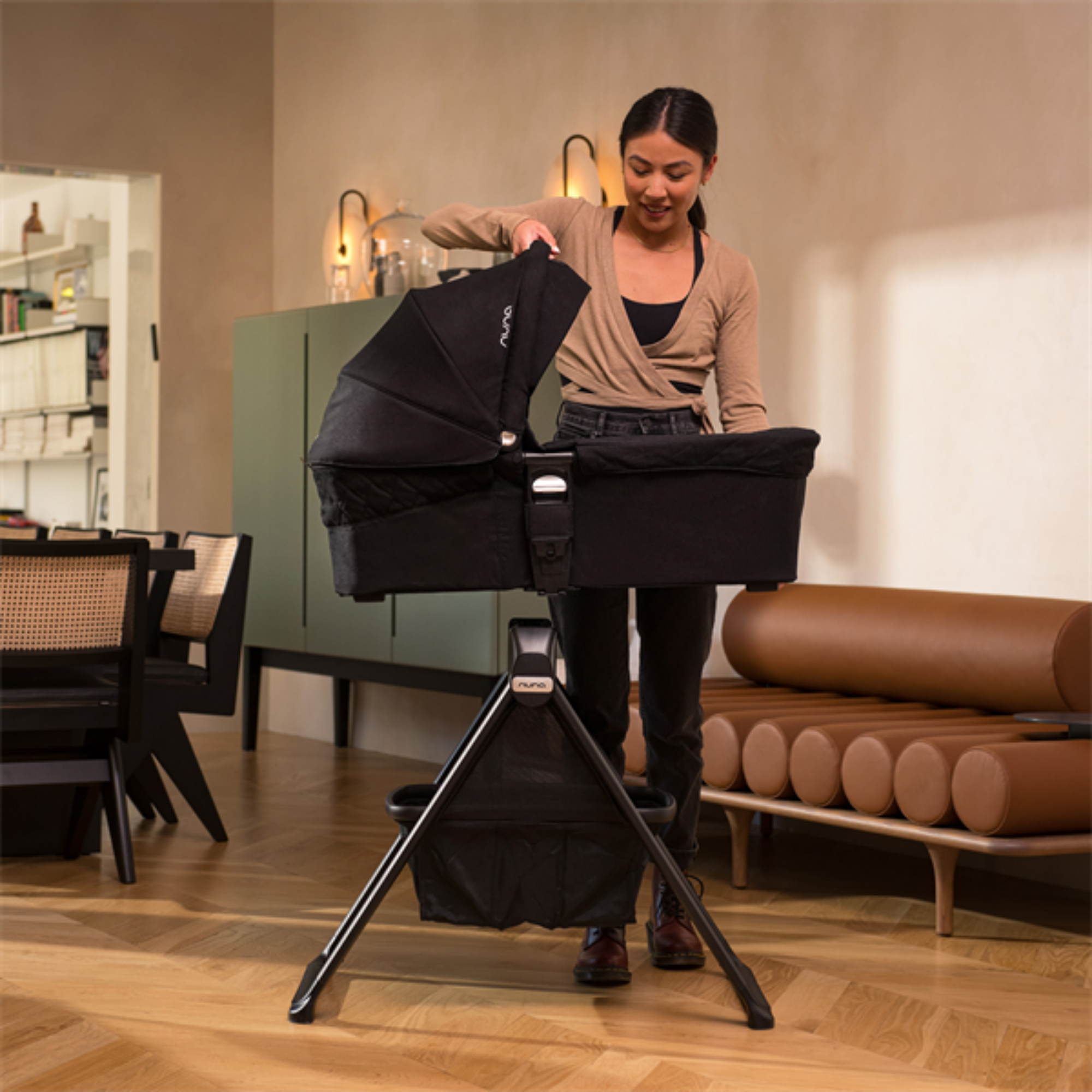 NUNA MIXX Series Stand
