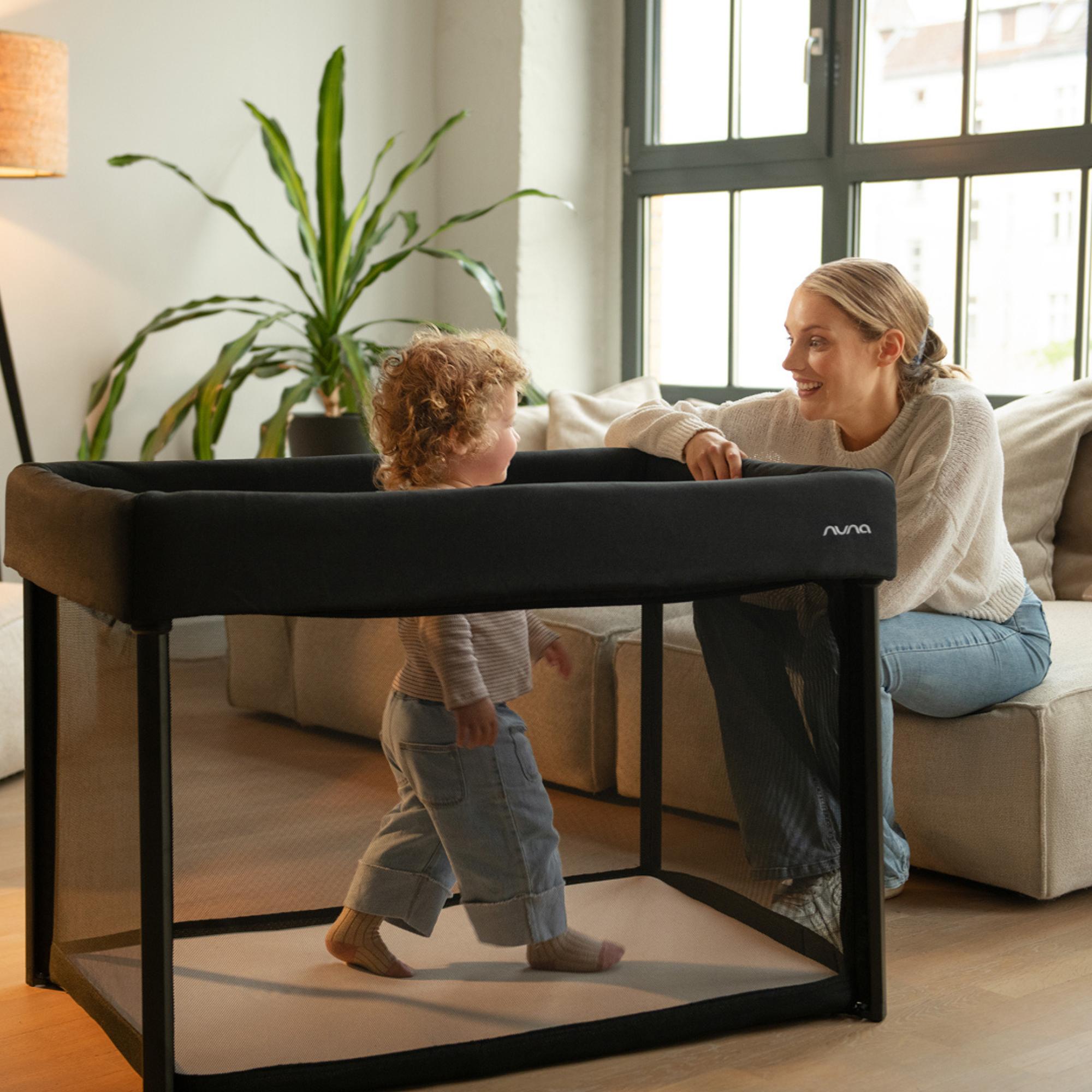 NUNA PAAL Compact Travel Playard