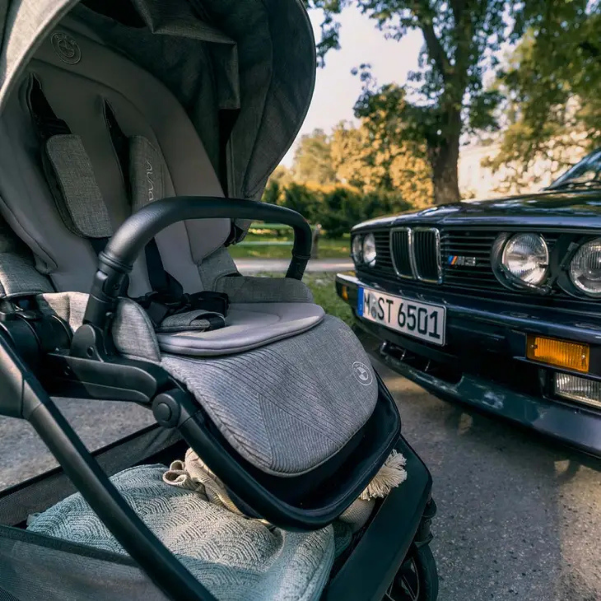 NUNA TRIV Next BMW Collection