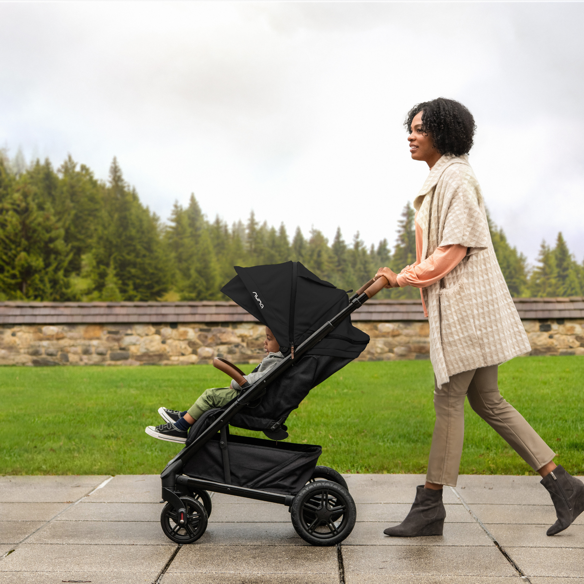 NUNA Tavo Next + Pipa Travel System - Caviar