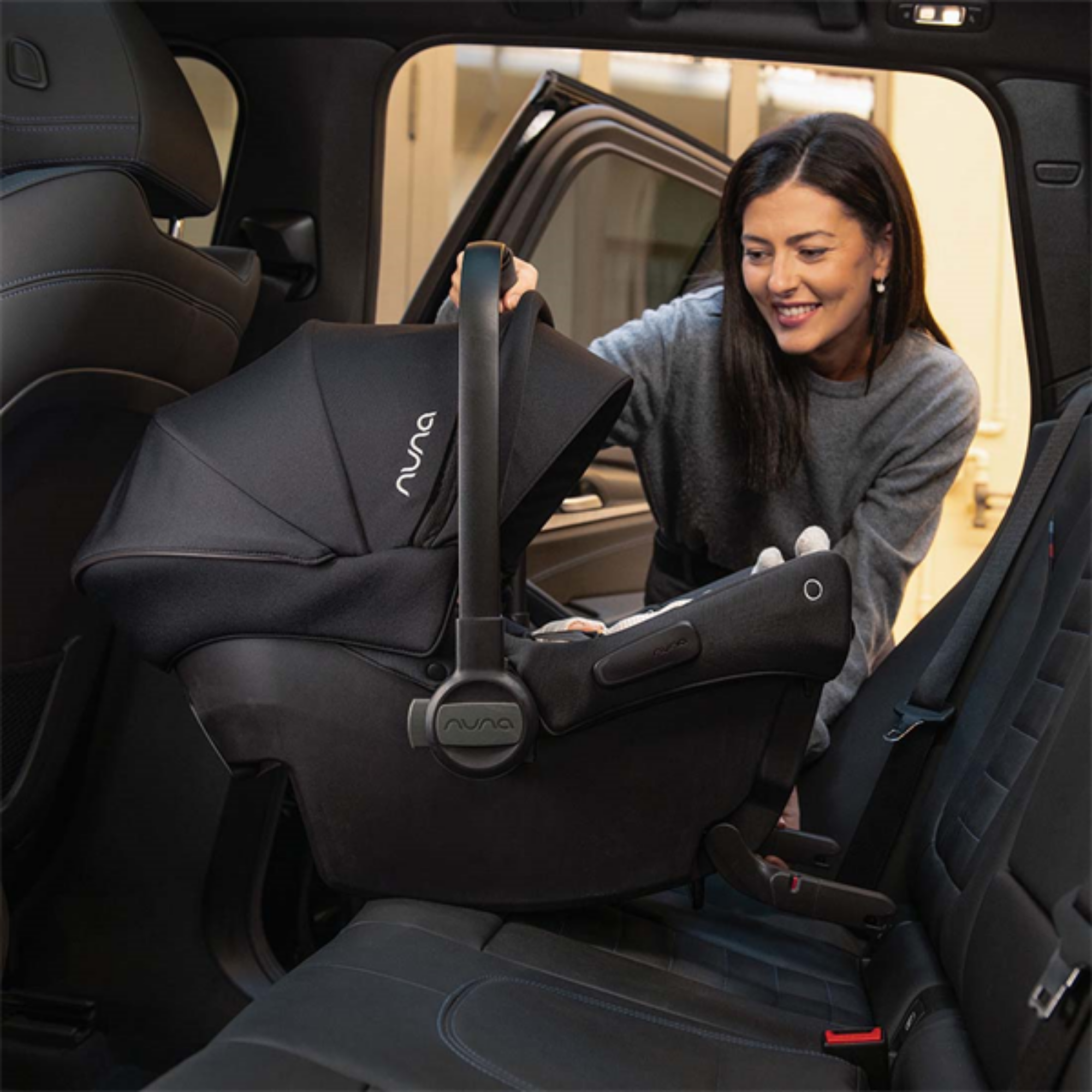 NUNA Mixx Next + Pipa Urbn Travel System