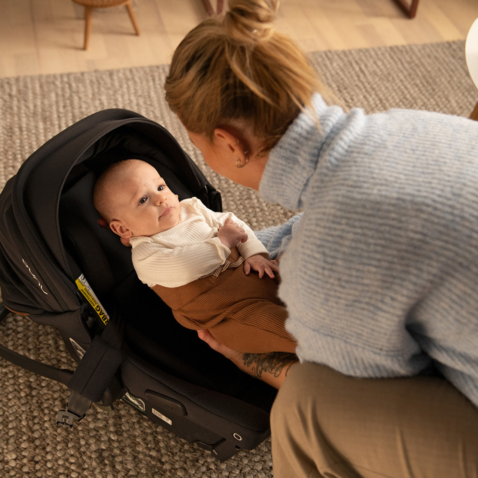 NUNA PIPA Urbn Infant Car Seat