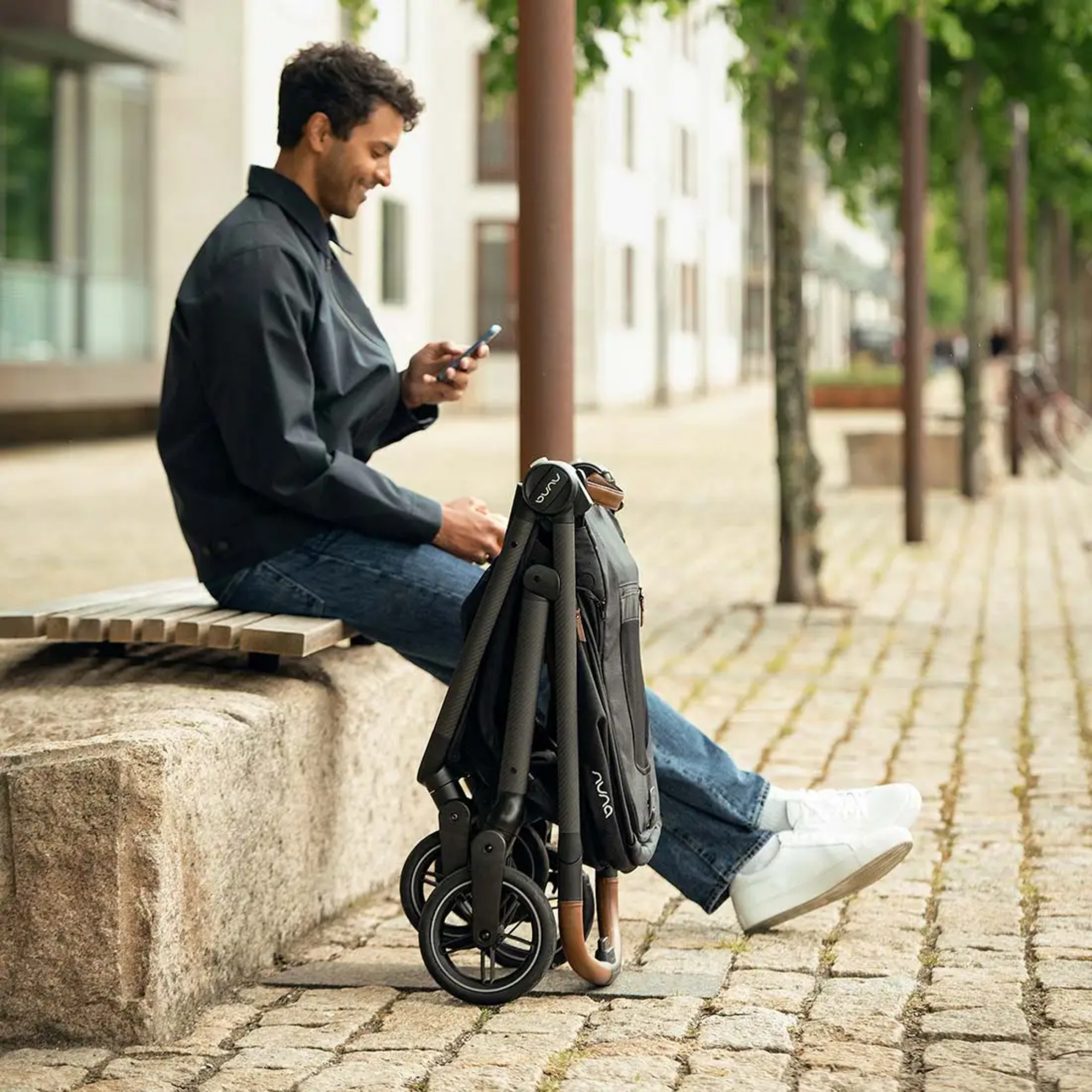 Poussette NUNA SWIV - Caviar