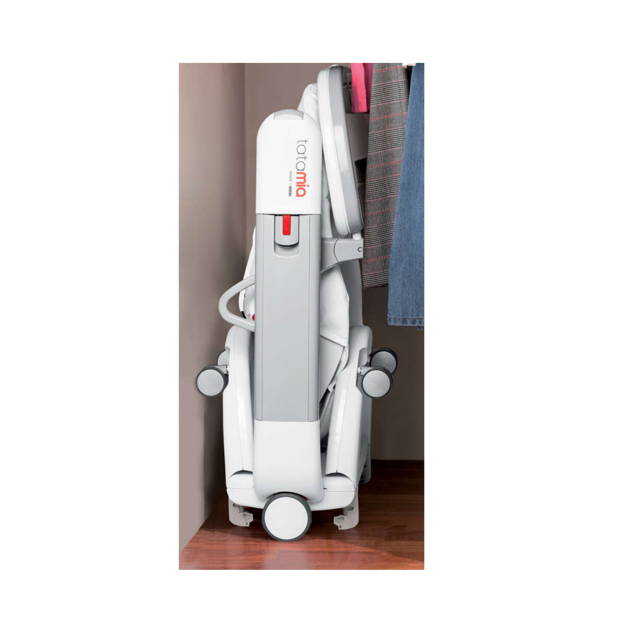 PEG Tatamia High Chair - Ice