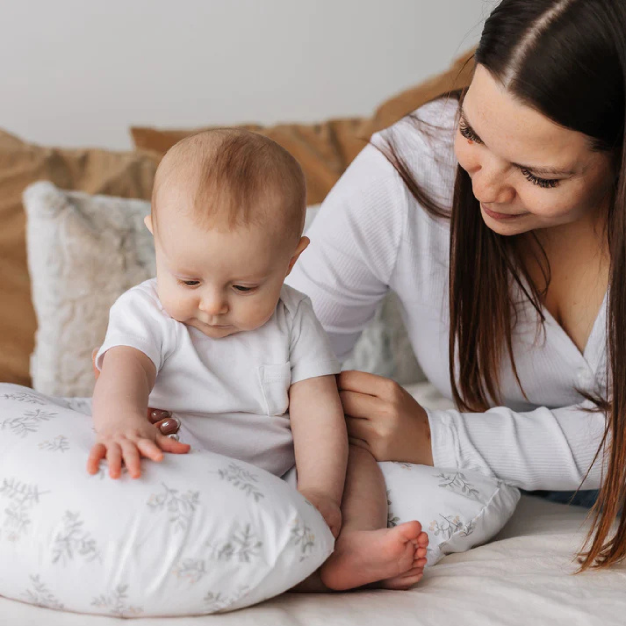 PERLIMPINPIN Nursing Pillow - Leaves