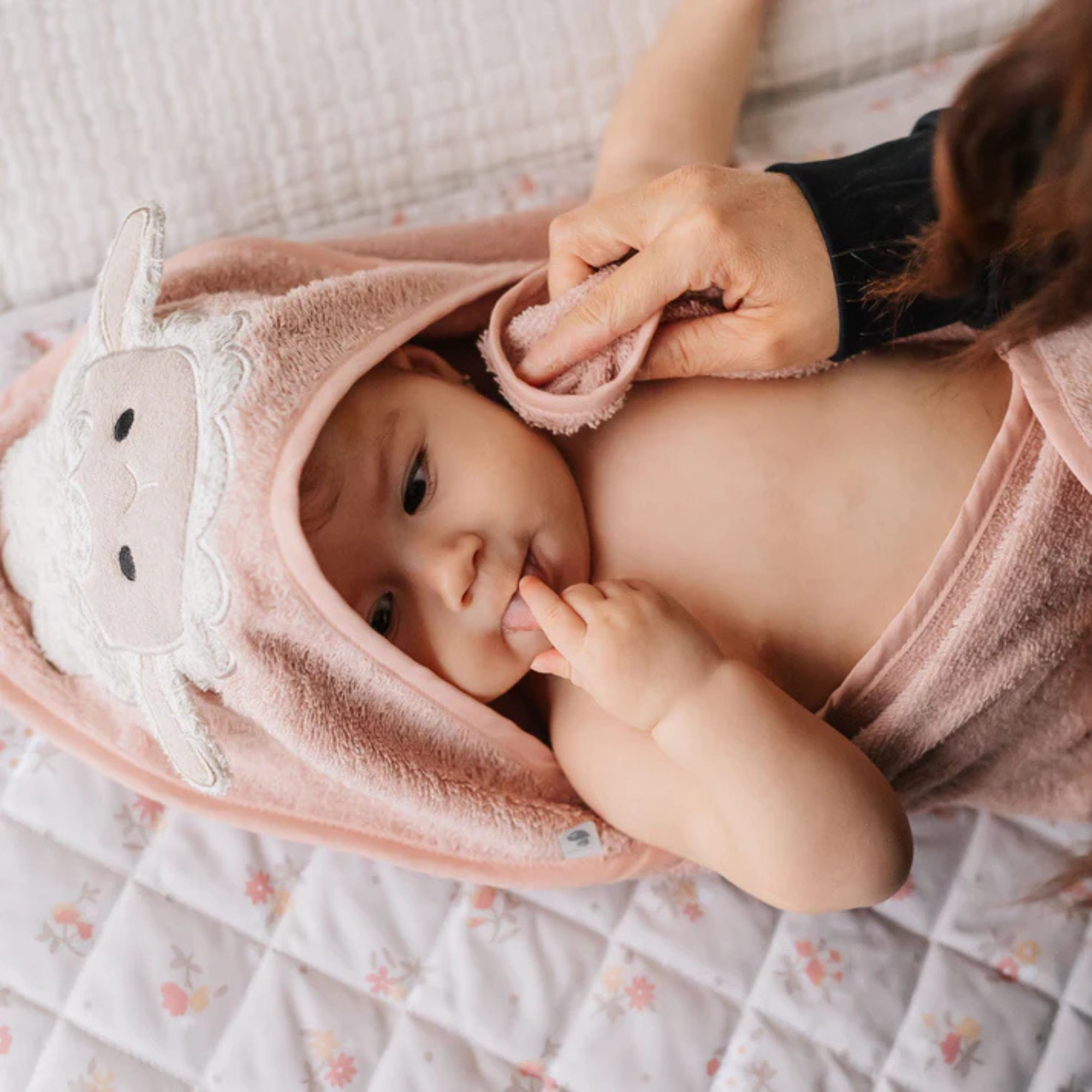 PERLIMPINPIN Baby Hooded Towel