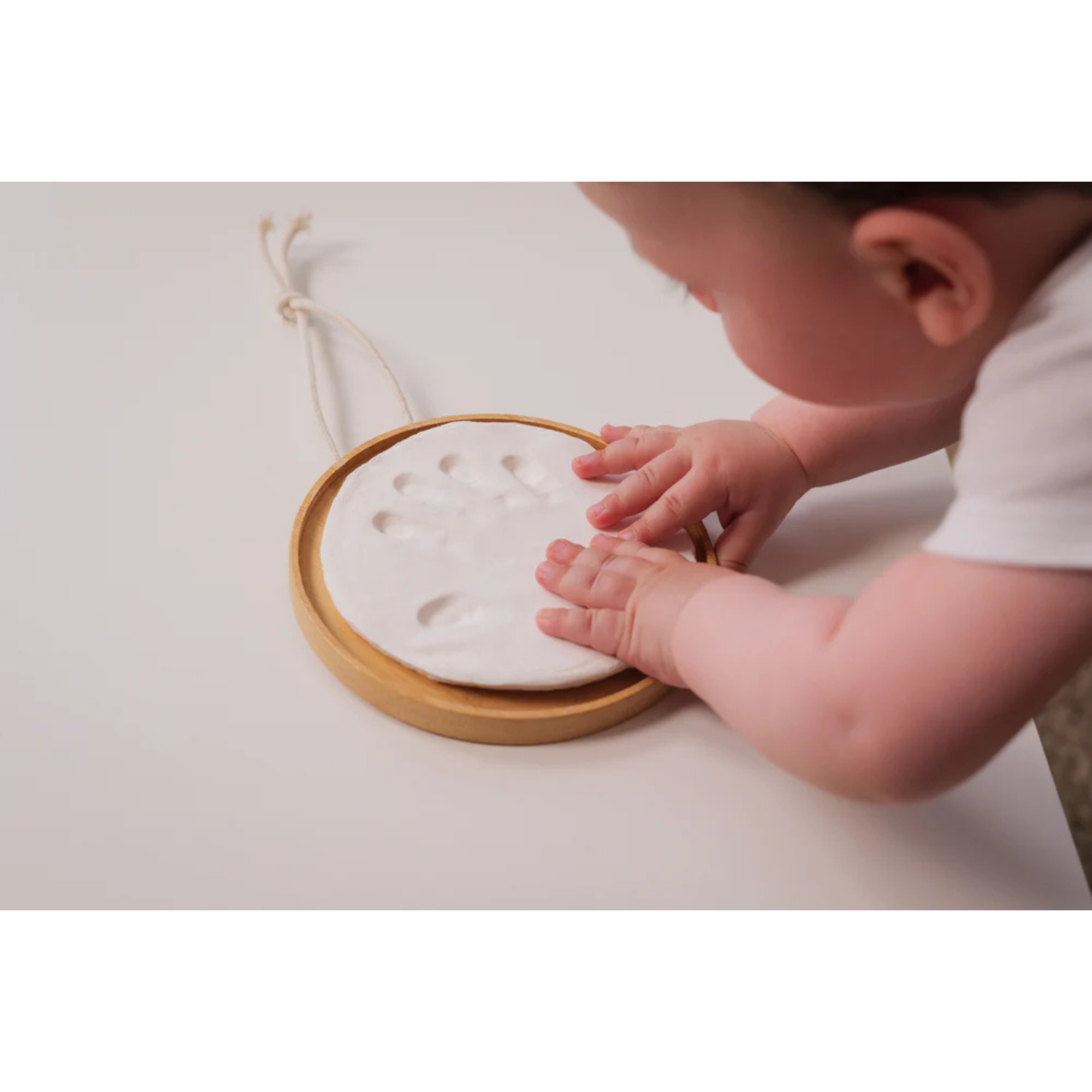 PETIT ARTICHAUT Souvenir Médaillon en Bois