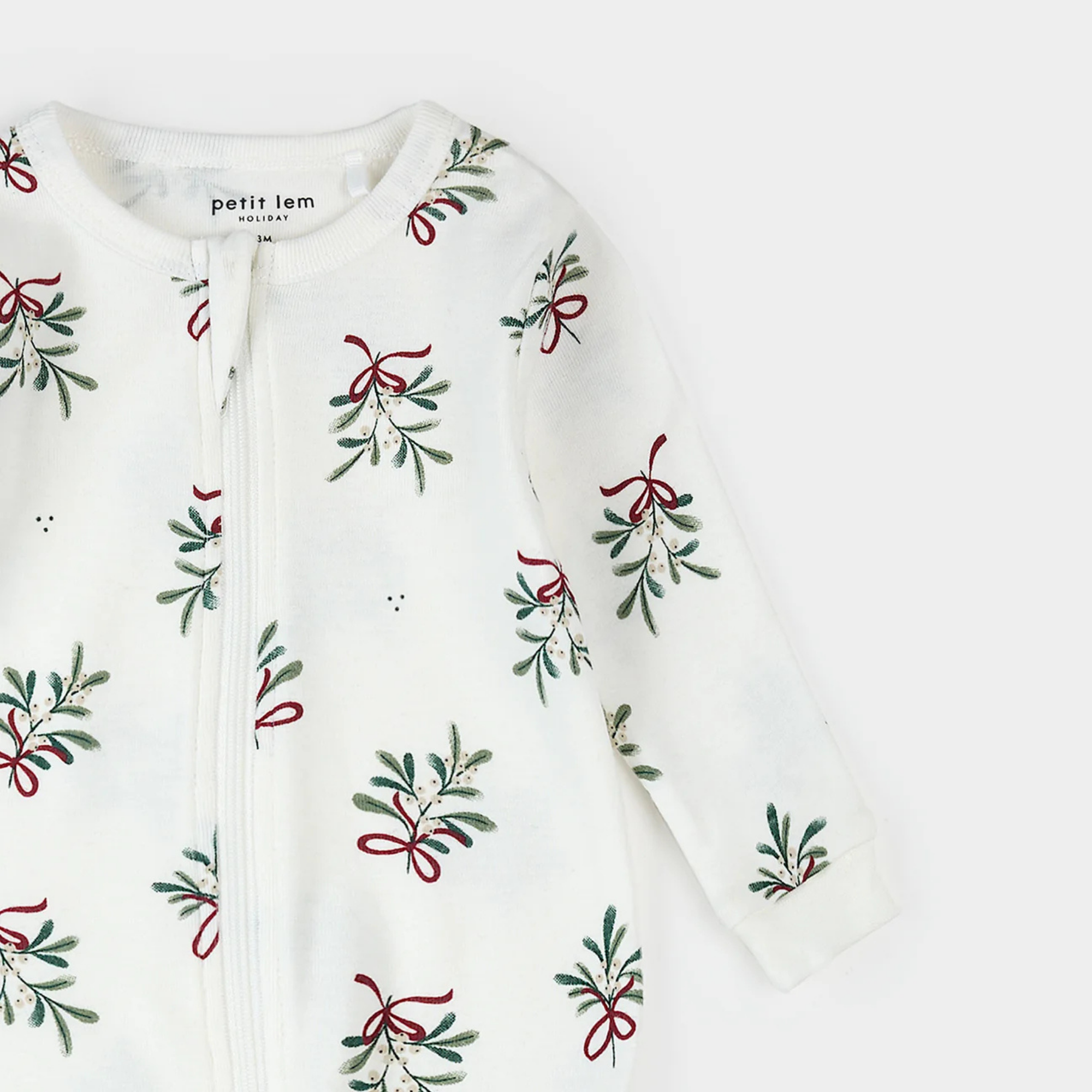PETIT LEM Mistletoe Print on Off-White Sleeper