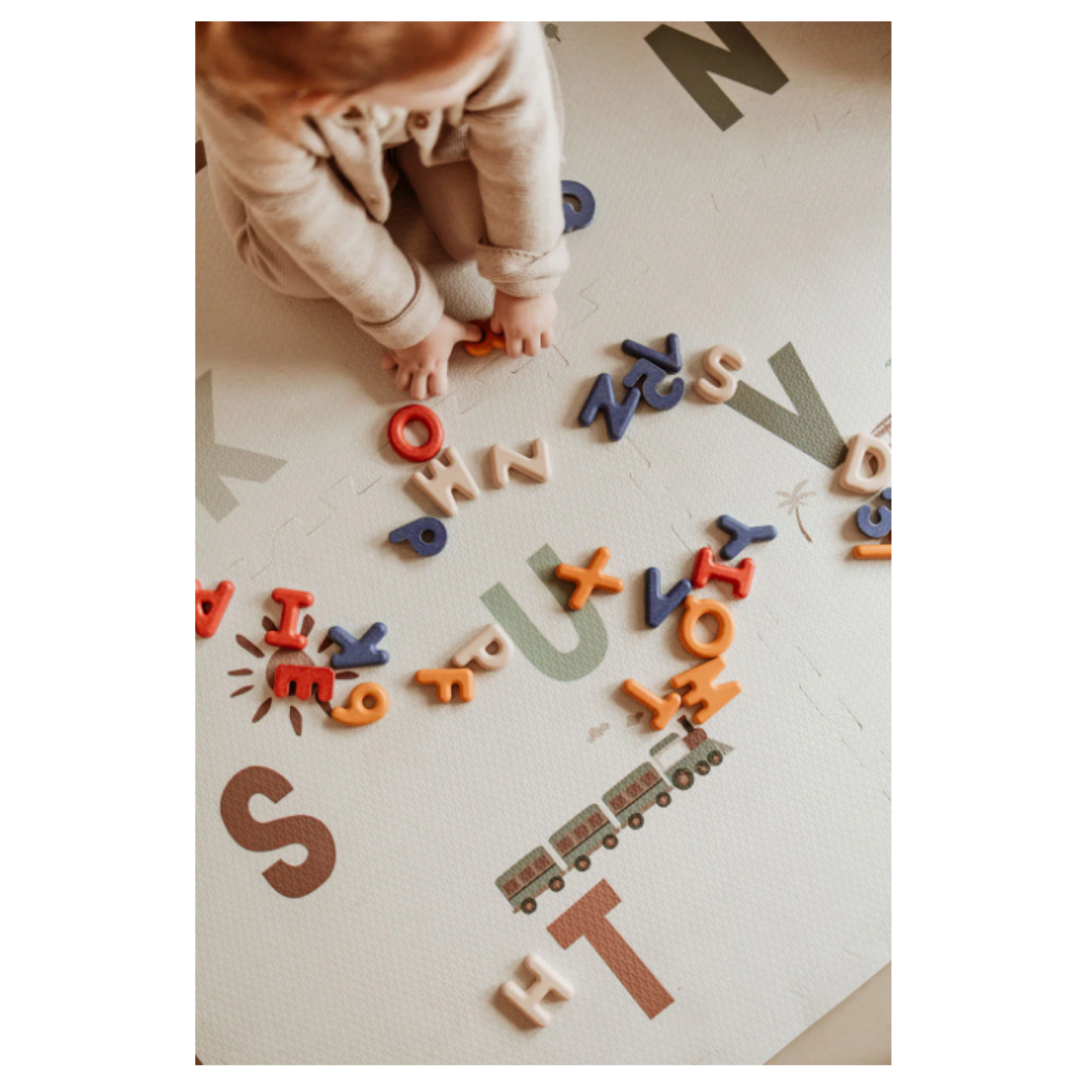 PLAY & GO Puzzlemat, Storage Box and Mini House - Alphabet