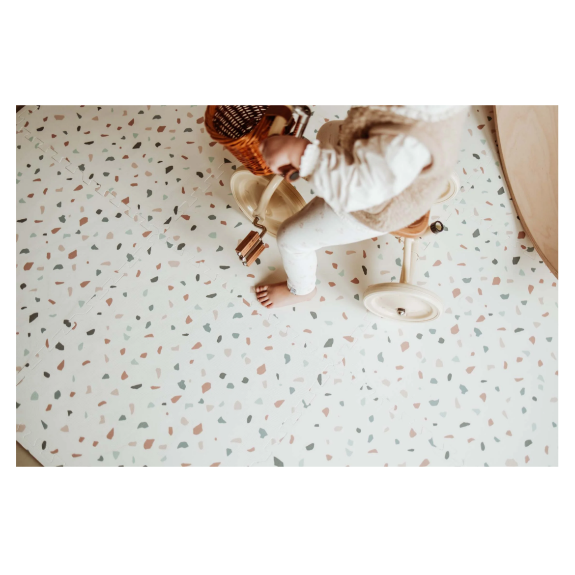 PLAY & GO Puzzlemat, Storage Box and Mini House - Alphabet