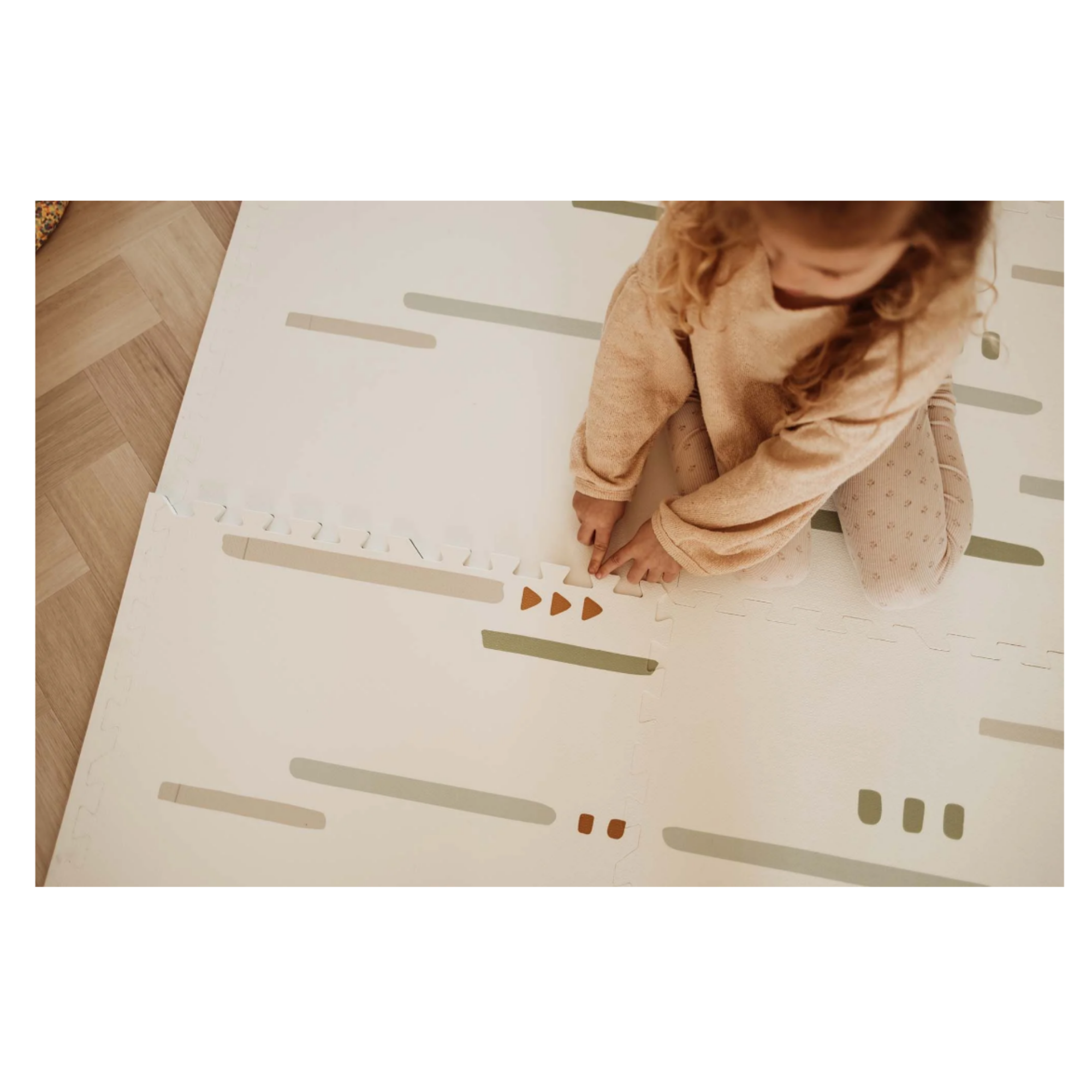 PLAY & GO Puzzlemat, Storage Box and Mini House - Farm