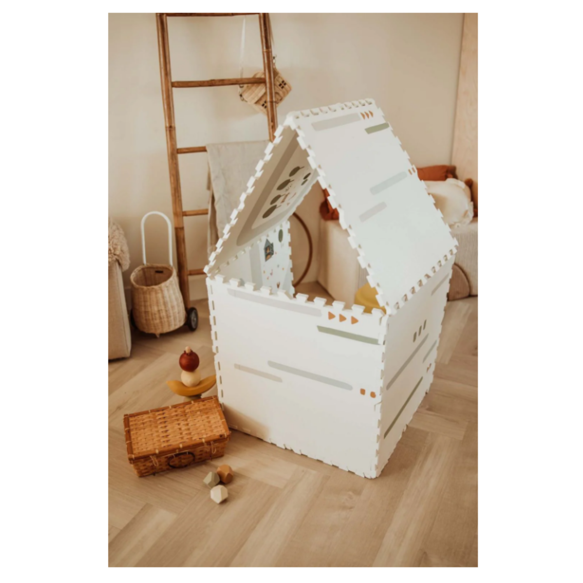 PLAY & GO Puzzlemat, Storage Box and Mini House - Farm