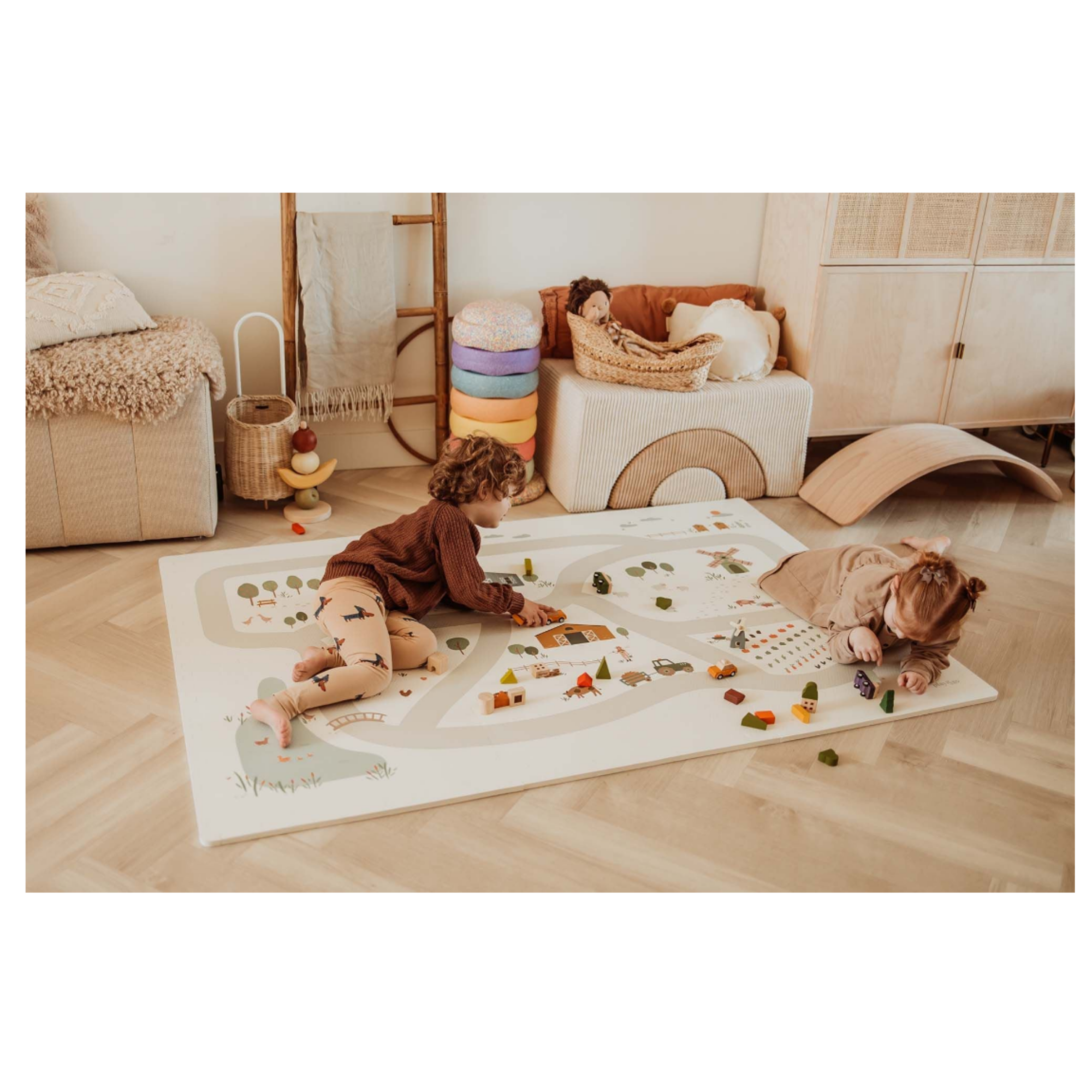 PLAY & GO Puzzlemat, Storage Box and Mini House - Farm
